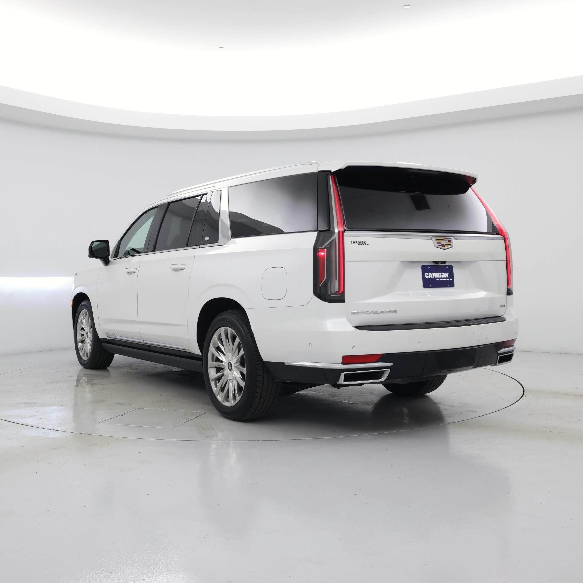 Thumbnail: 2022 Cadillac Escalade - 2