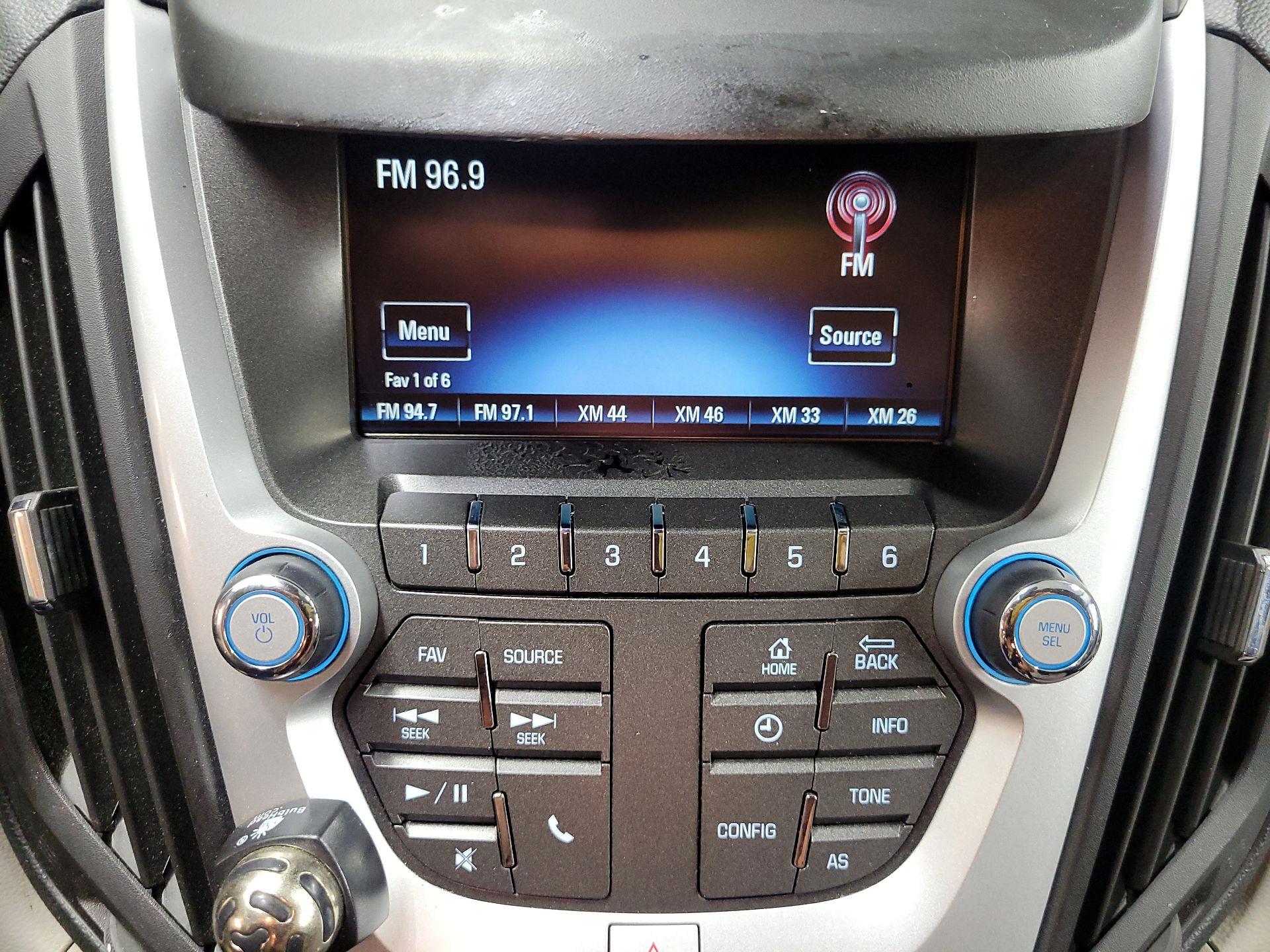 Thumbnail: 2016 Chevrolet Equinox - 15