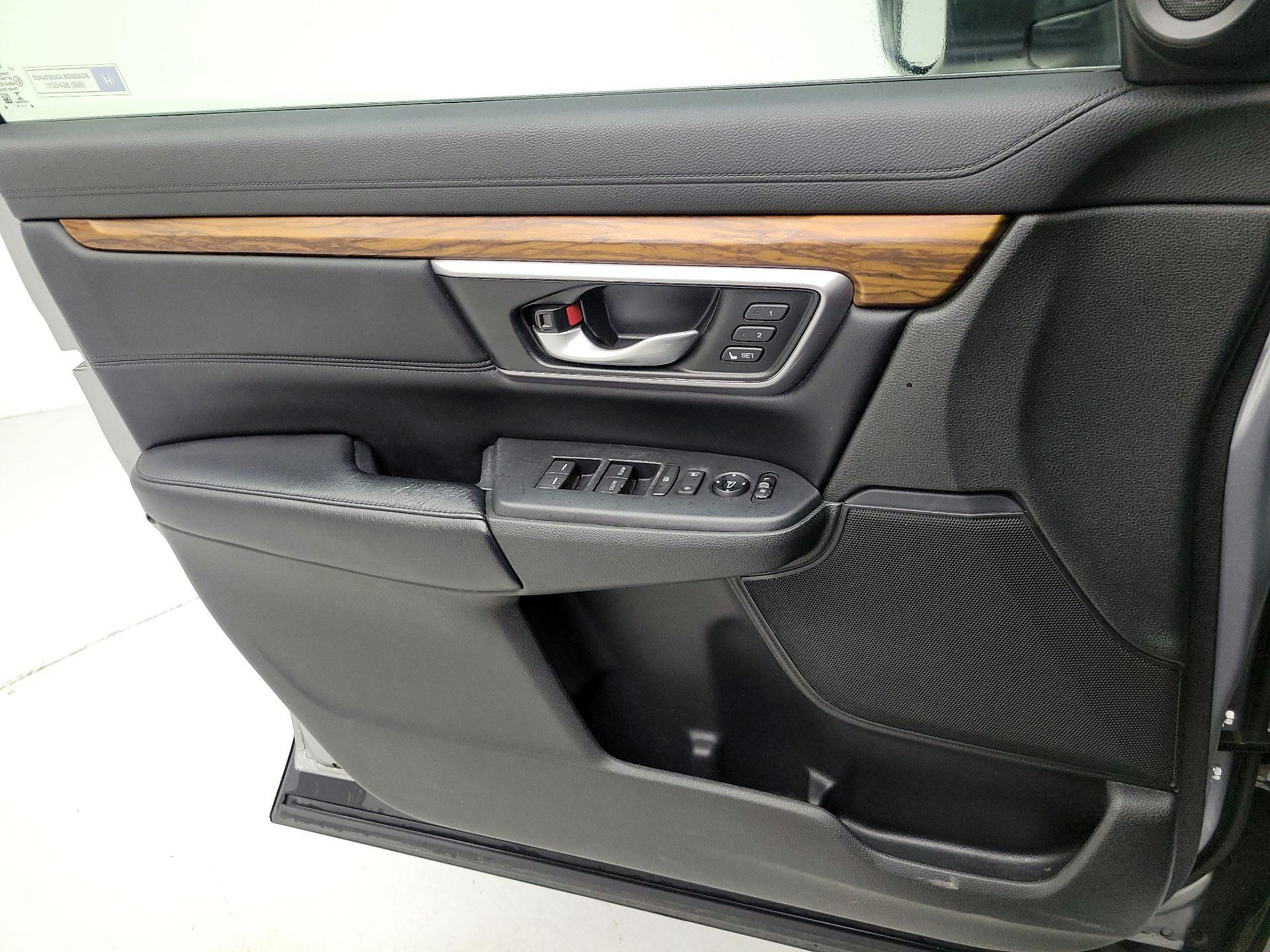 Thumbnail: 2018 Honda CR-V - 12