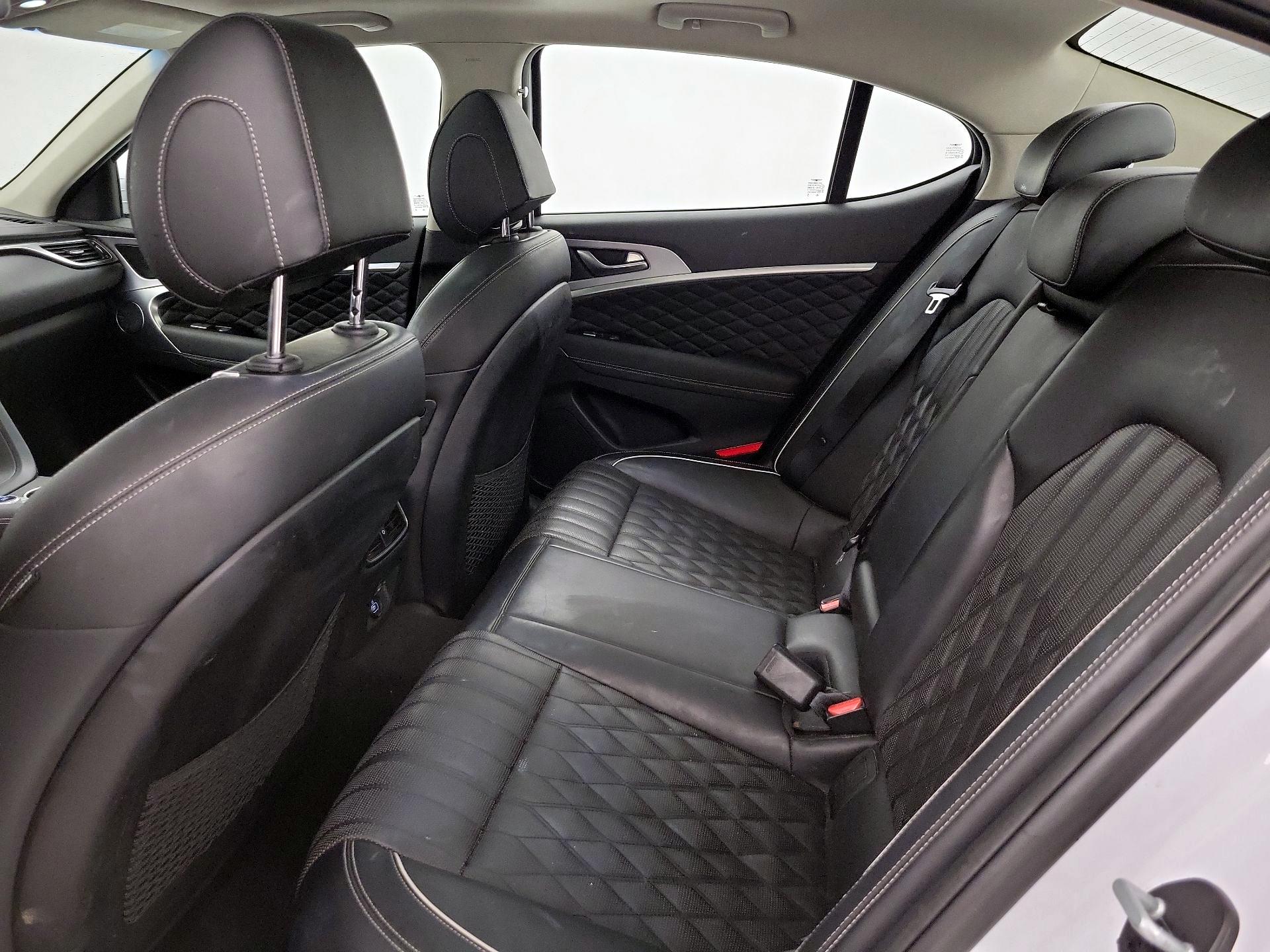Thumbnail: 2019 Genesis G70 - 20
