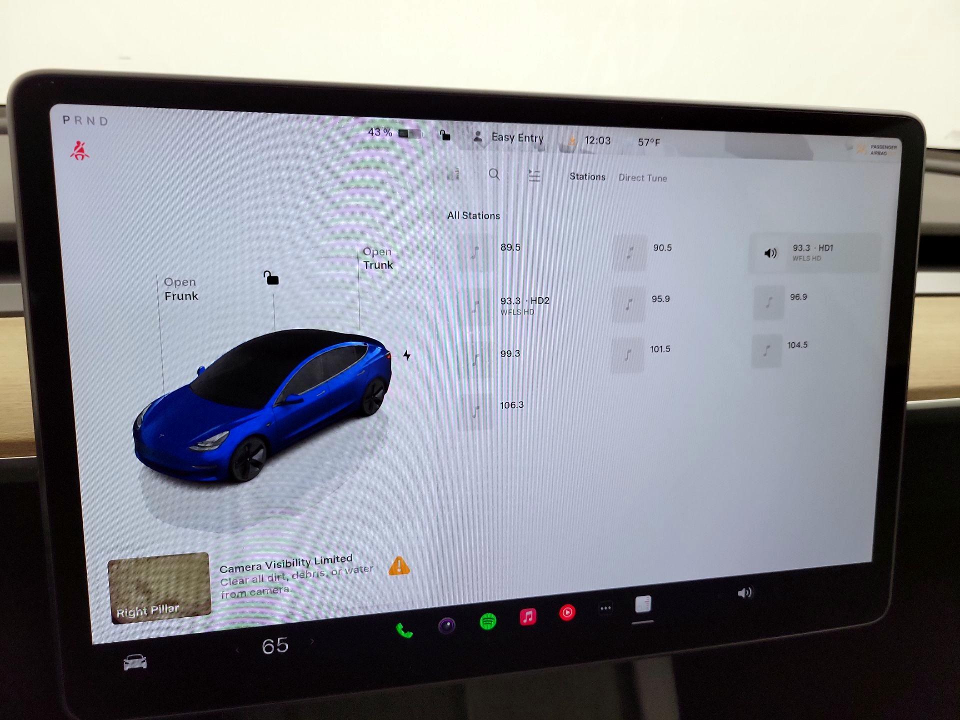 Thumbnail: 2023 Tesla Model 3 - 15