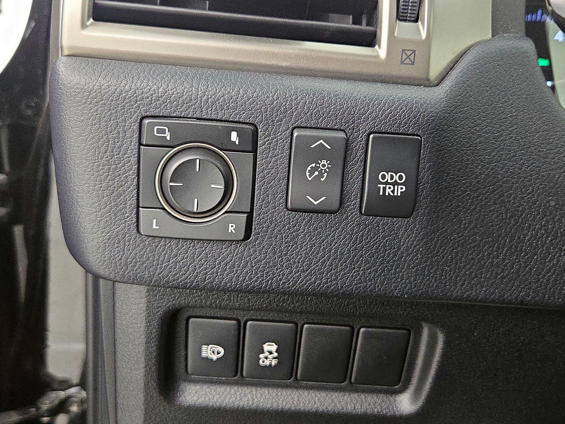Thumbnail: 2019 Lexus GX - 13