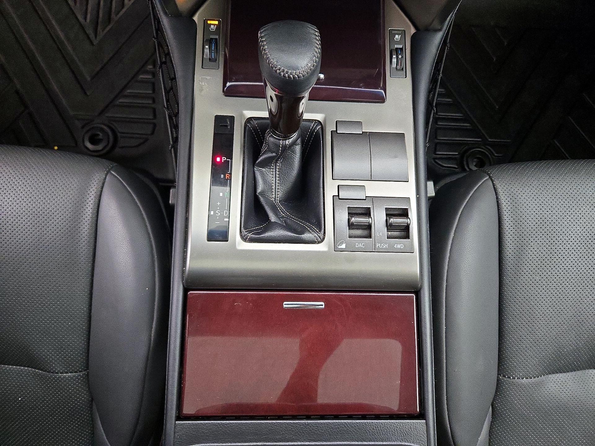 Thumbnail: 2019 Lexus GX - 18
