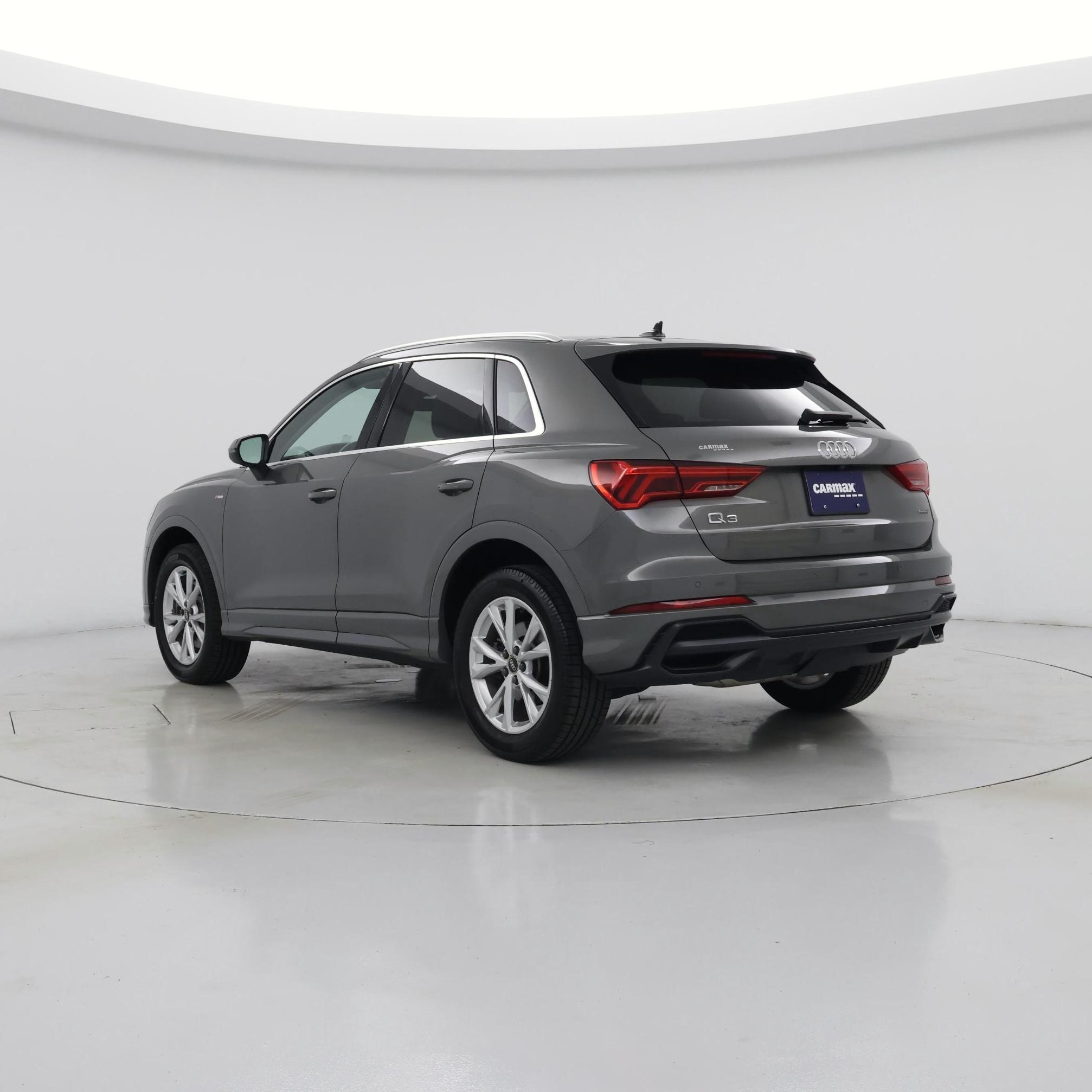 Thumbnail: 2022 Audi Q3 - 2