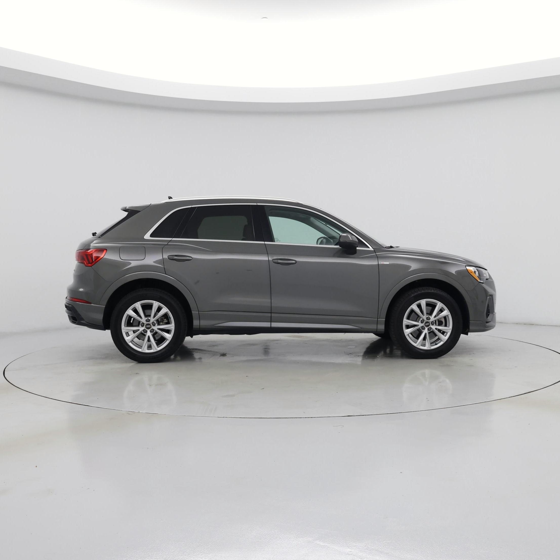 Thumbnail: 2022 Audi Q3 - 7