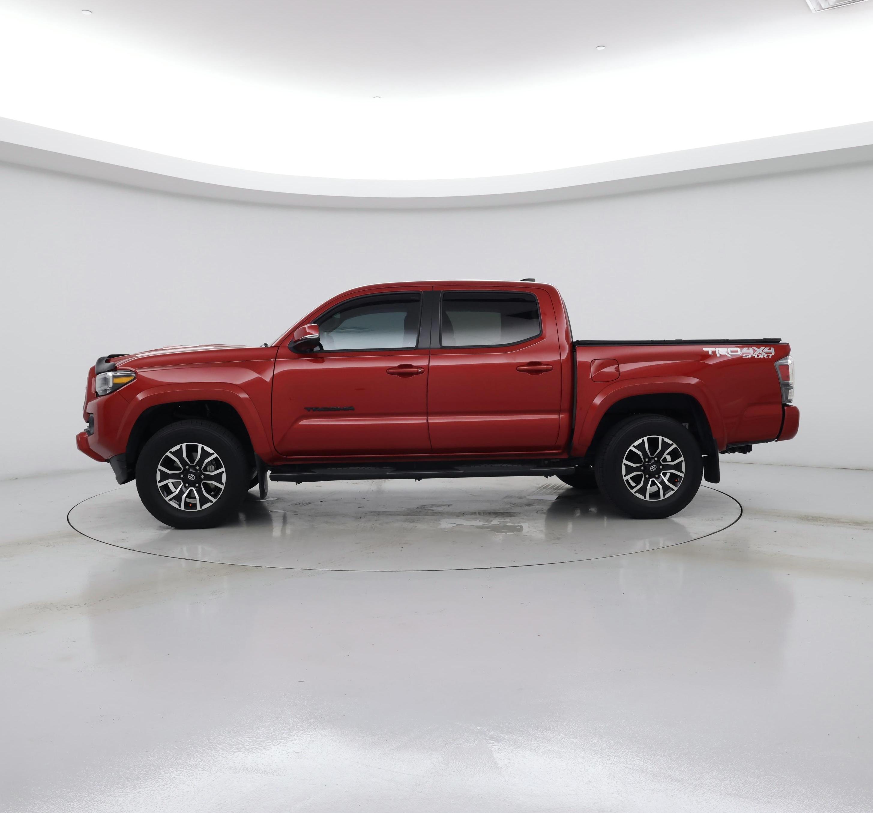 Thumbnail: 2022 Toyota Tacoma - 3