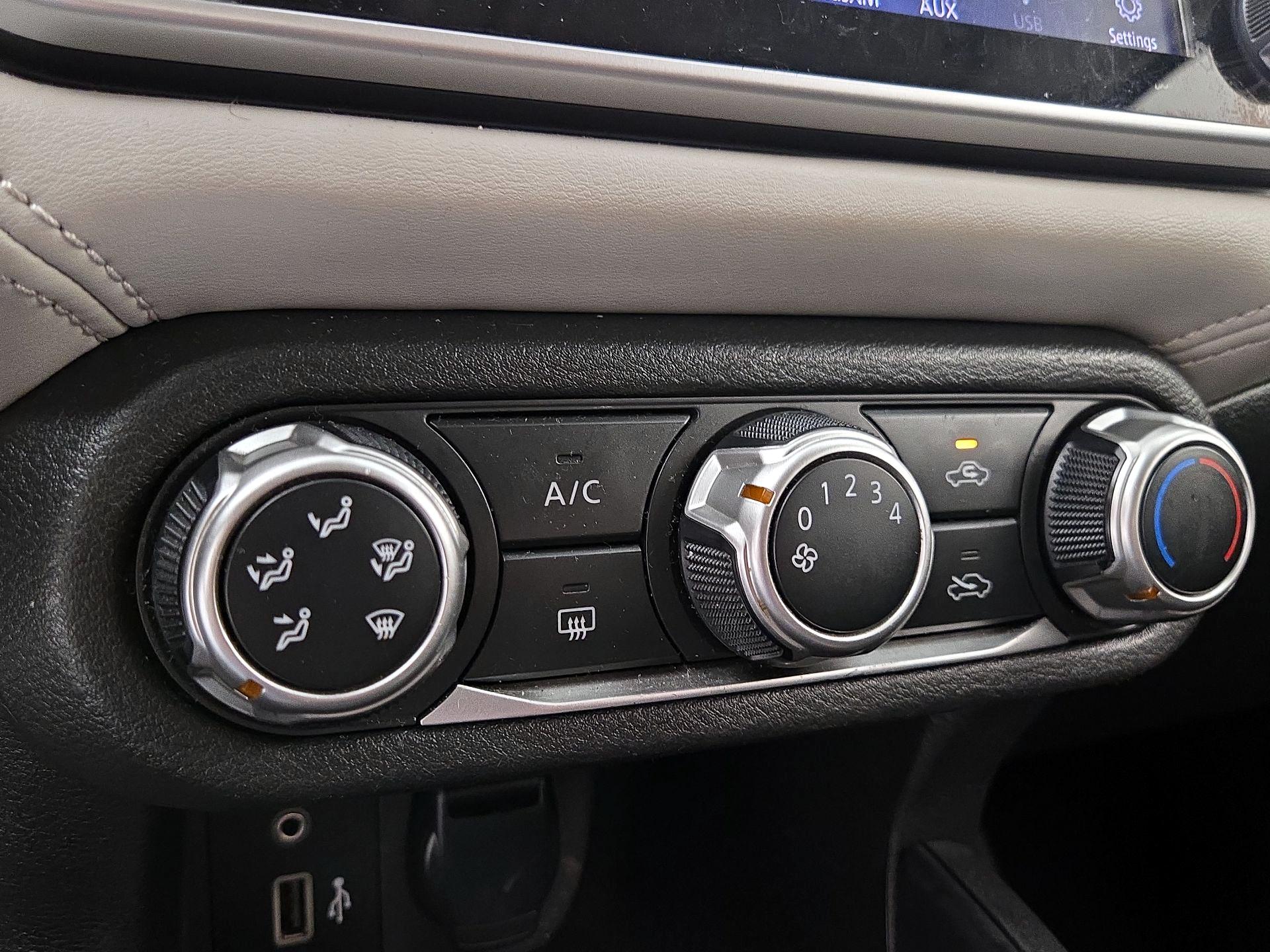 Thumbnail: 2020 Nissan Versa - 15
