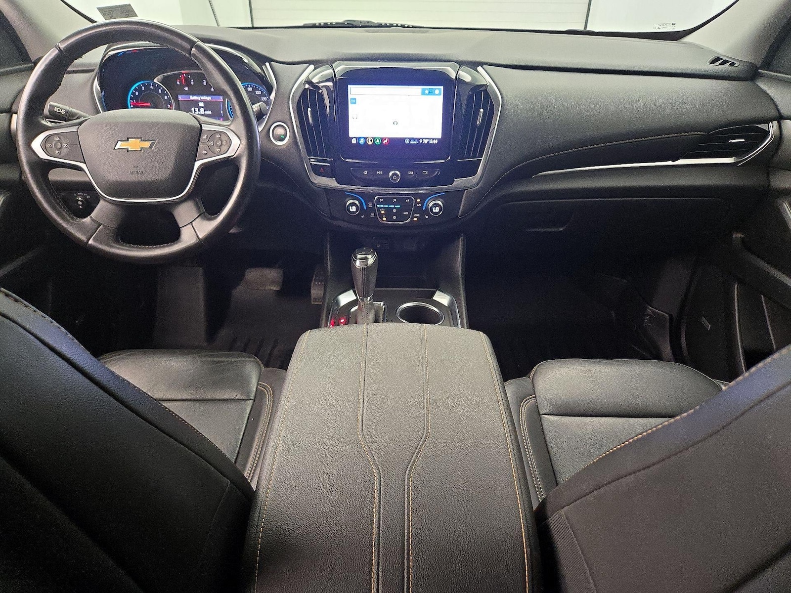 2020 Chevrolet Traverse 3LT - Photo 10
