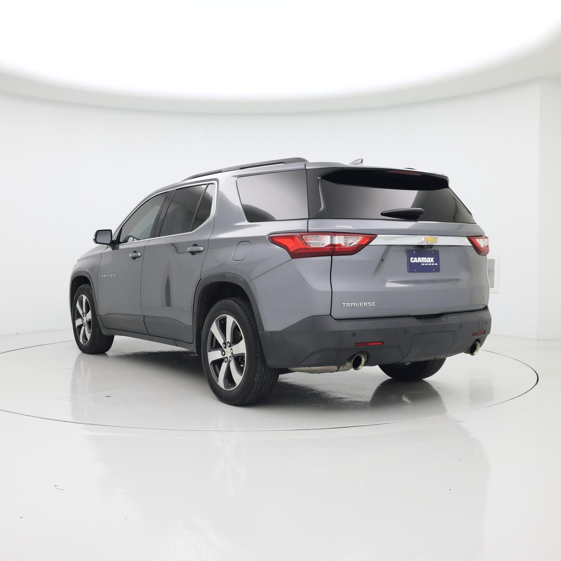 Thumbnail: 2020 Chevrolet Traverse - 2