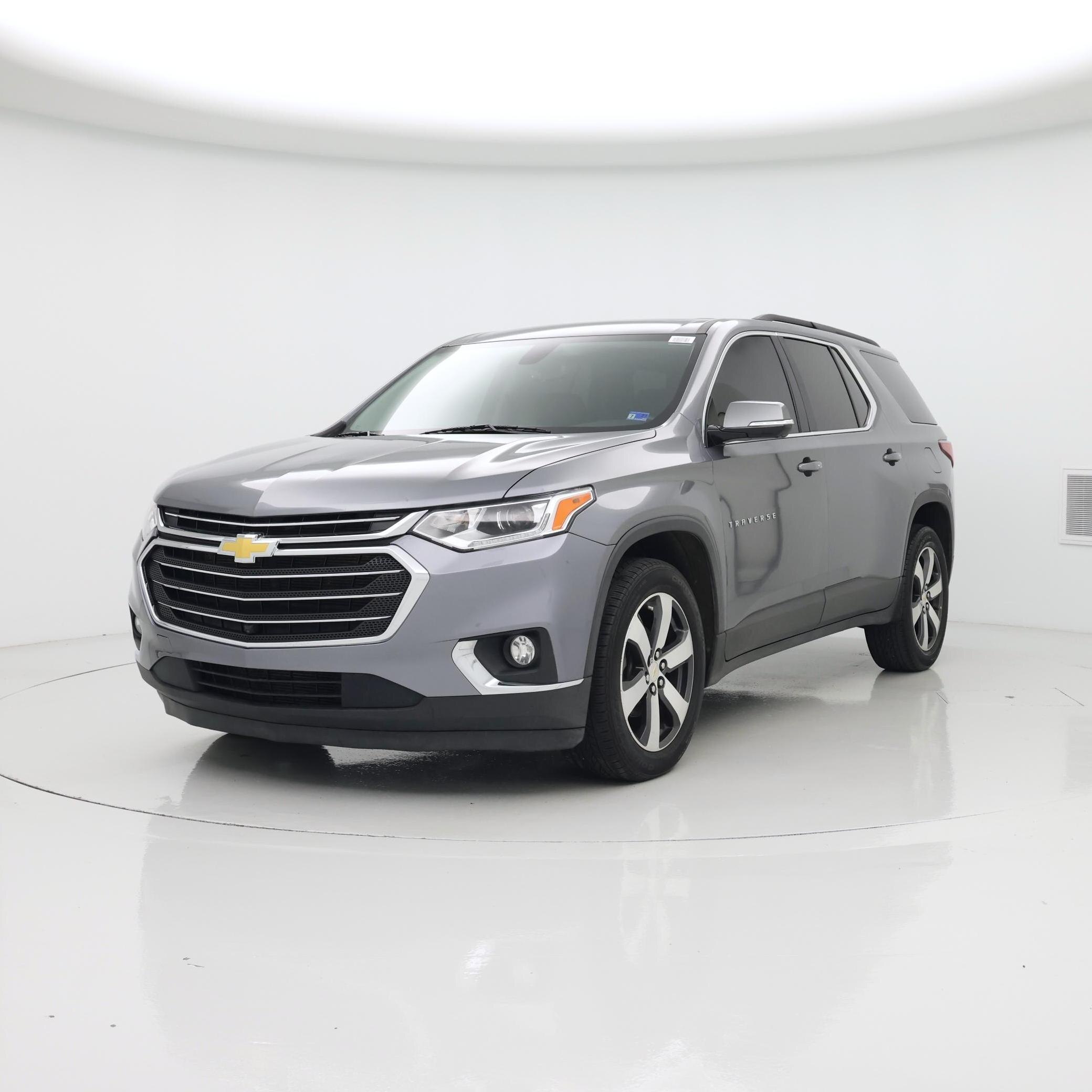 Thumbnail: 2020 Chevrolet Traverse - 4