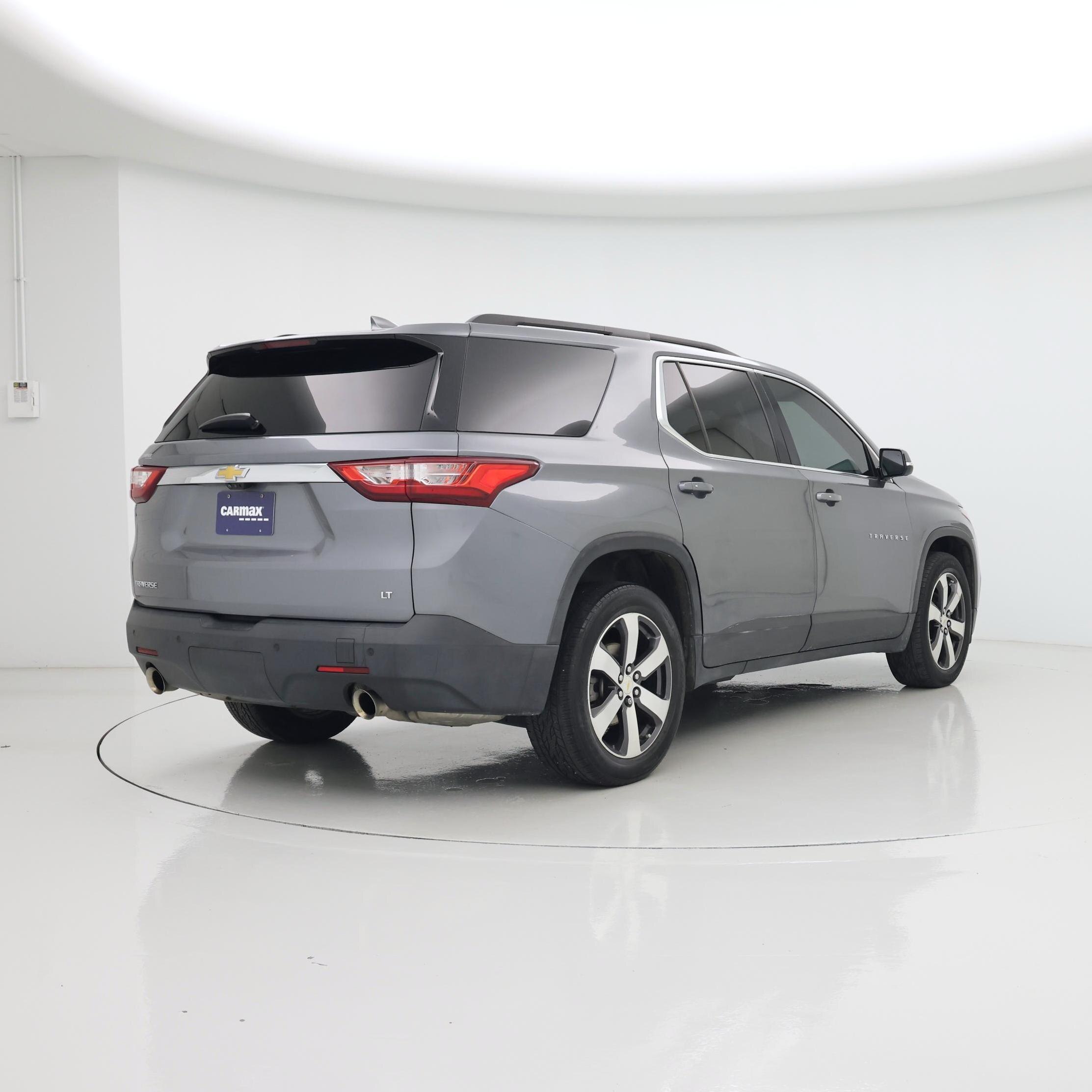 Thumbnail: 2020 Chevrolet Traverse - 8