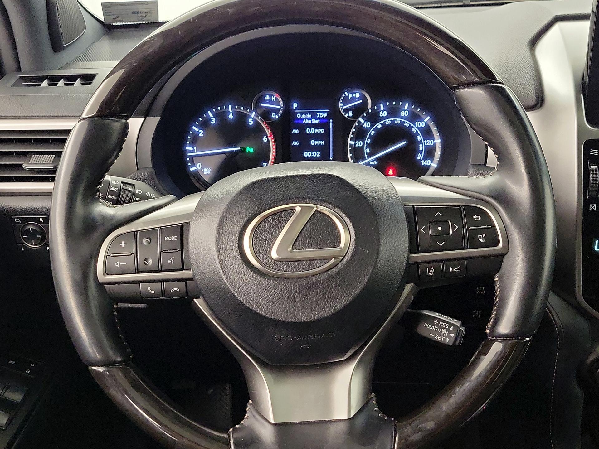 Thumbnail: 2023 Lexus GX - 10