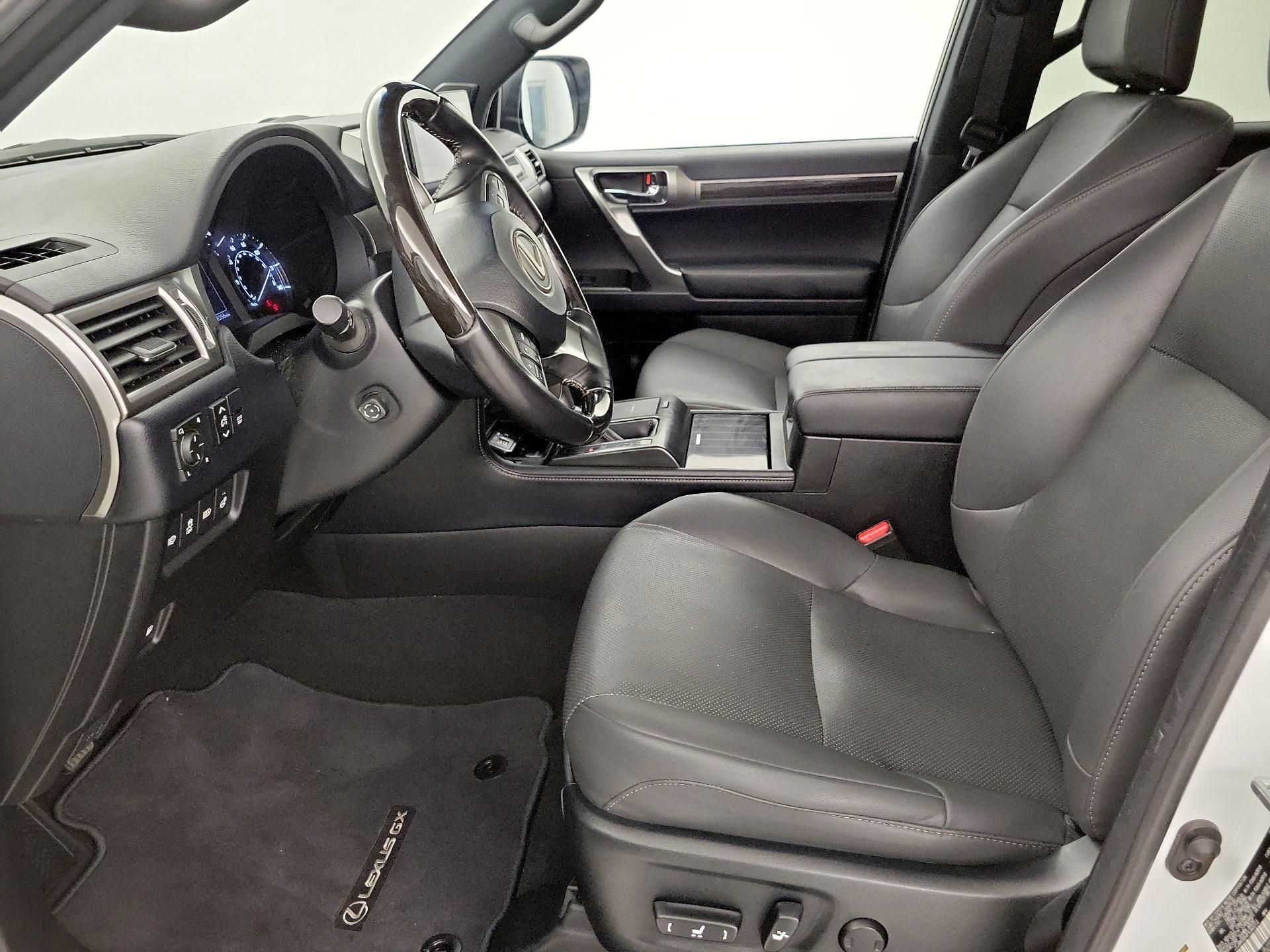 Thumbnail: 2023 Lexus GX - 11