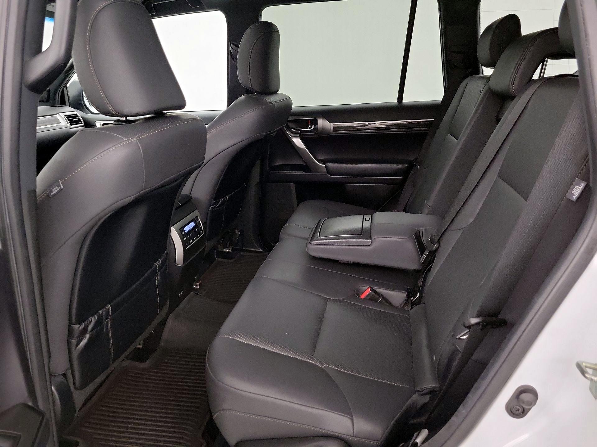 Thumbnail: 2023 Lexus GX - 20