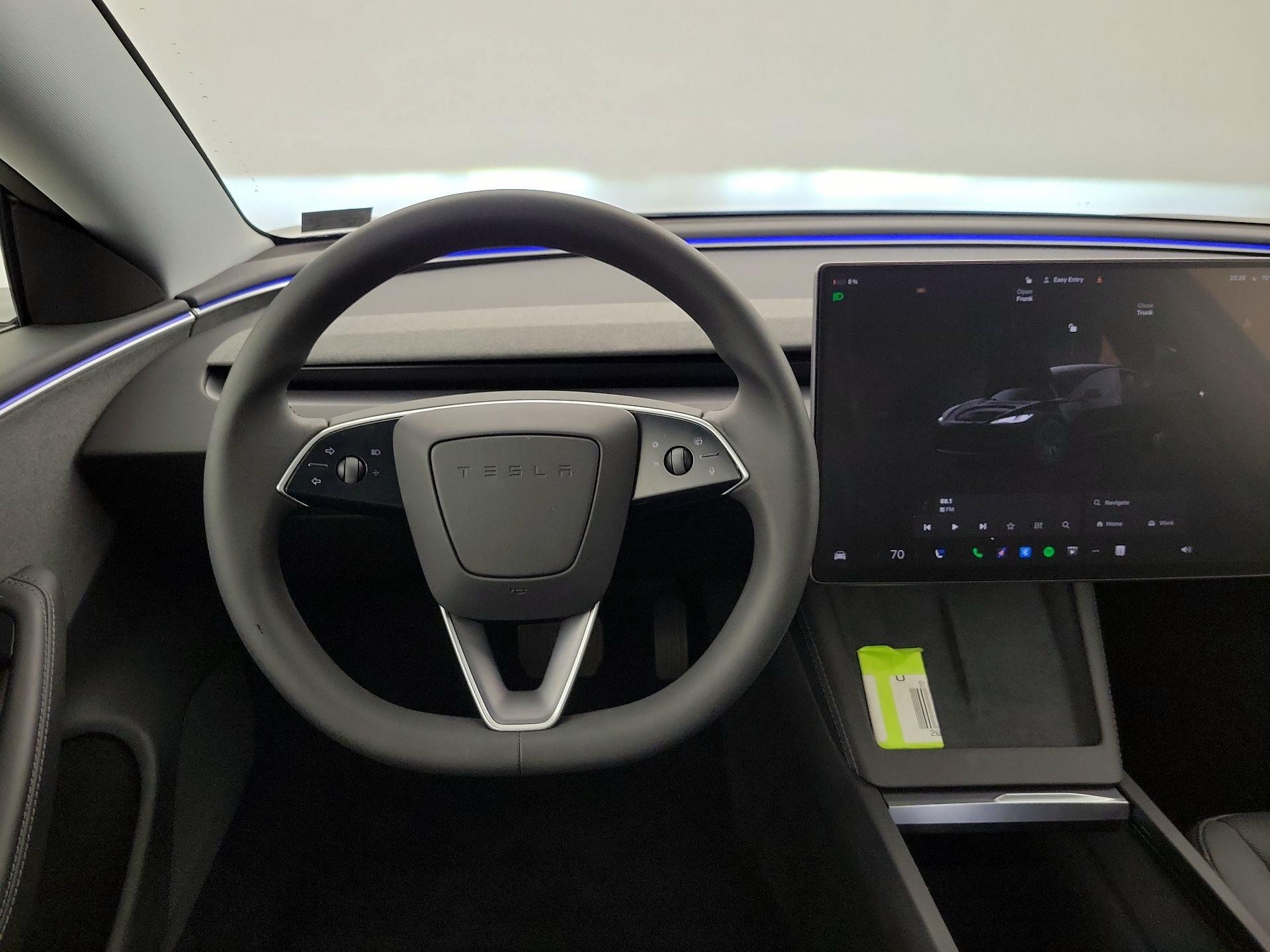 Thumbnail: 2025 Tesla Model 3 - 10