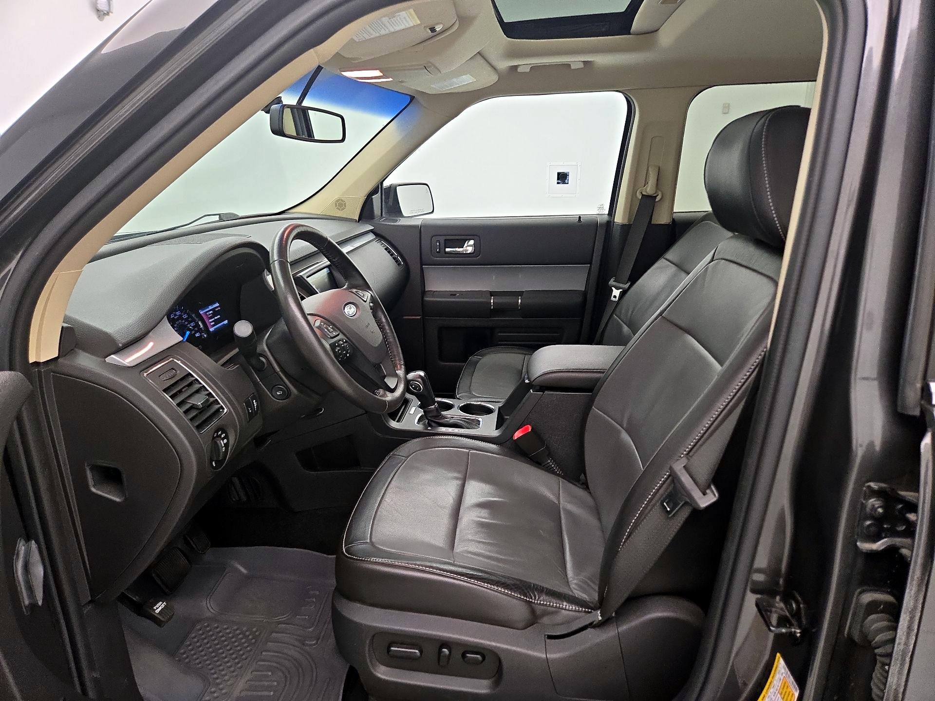 Thumbnail: 2015 Ford Flex - 11