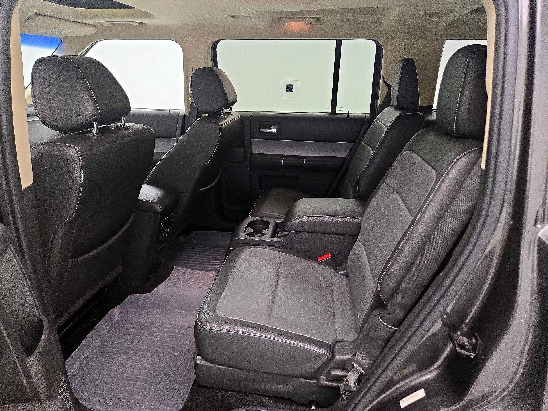 Thumbnail: 2015 Ford Flex - 20