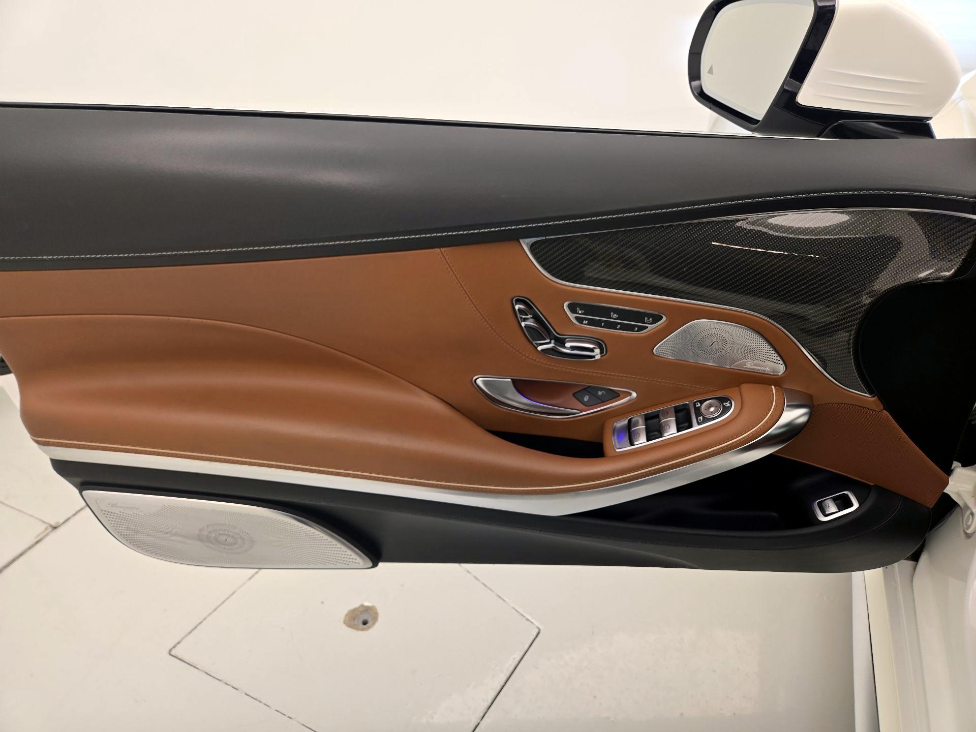 Thumbnail: 2015 Mercedes-Benz S-Class - 12