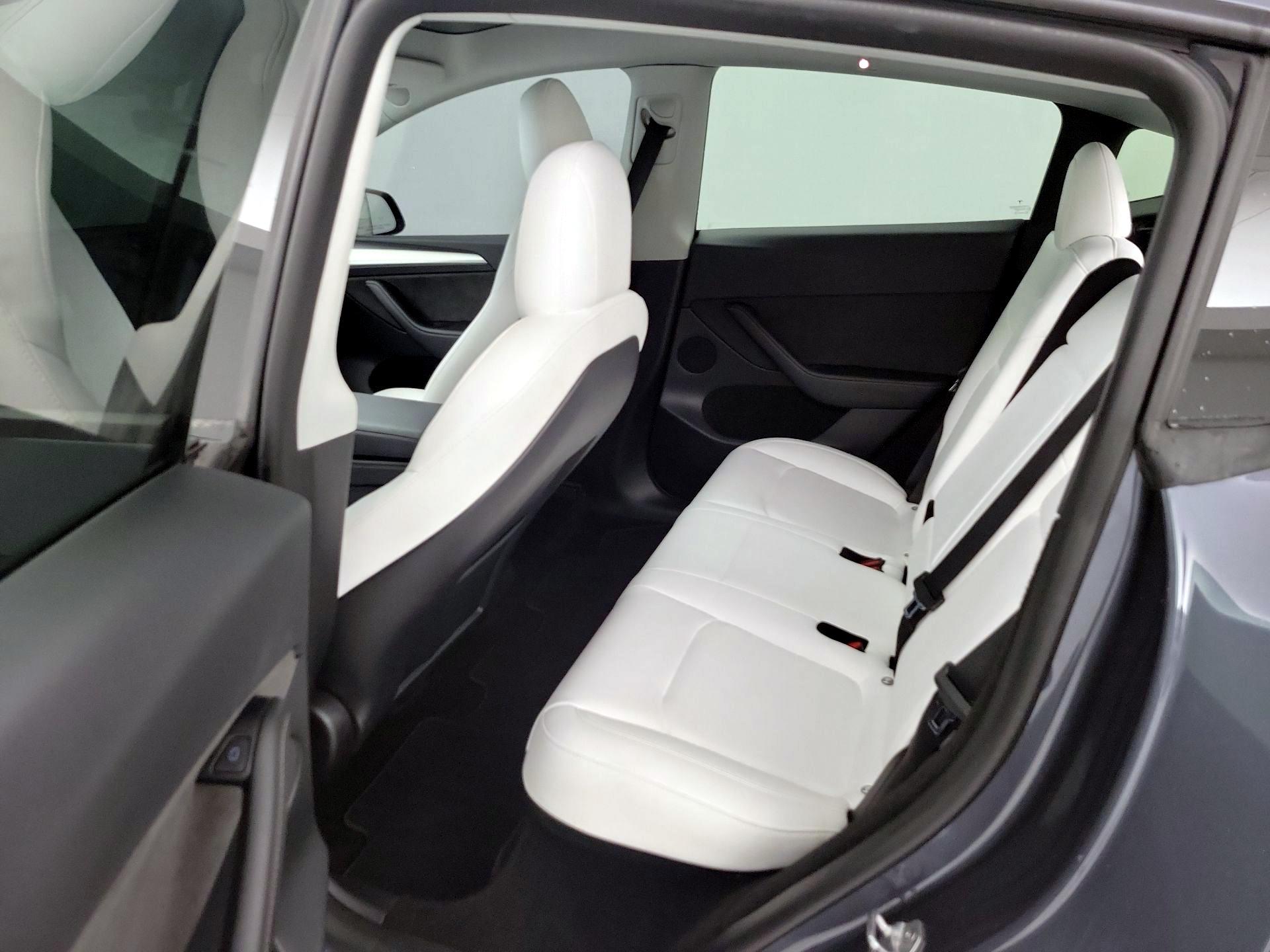 Thumbnail: 2023 Tesla Model Y - 20