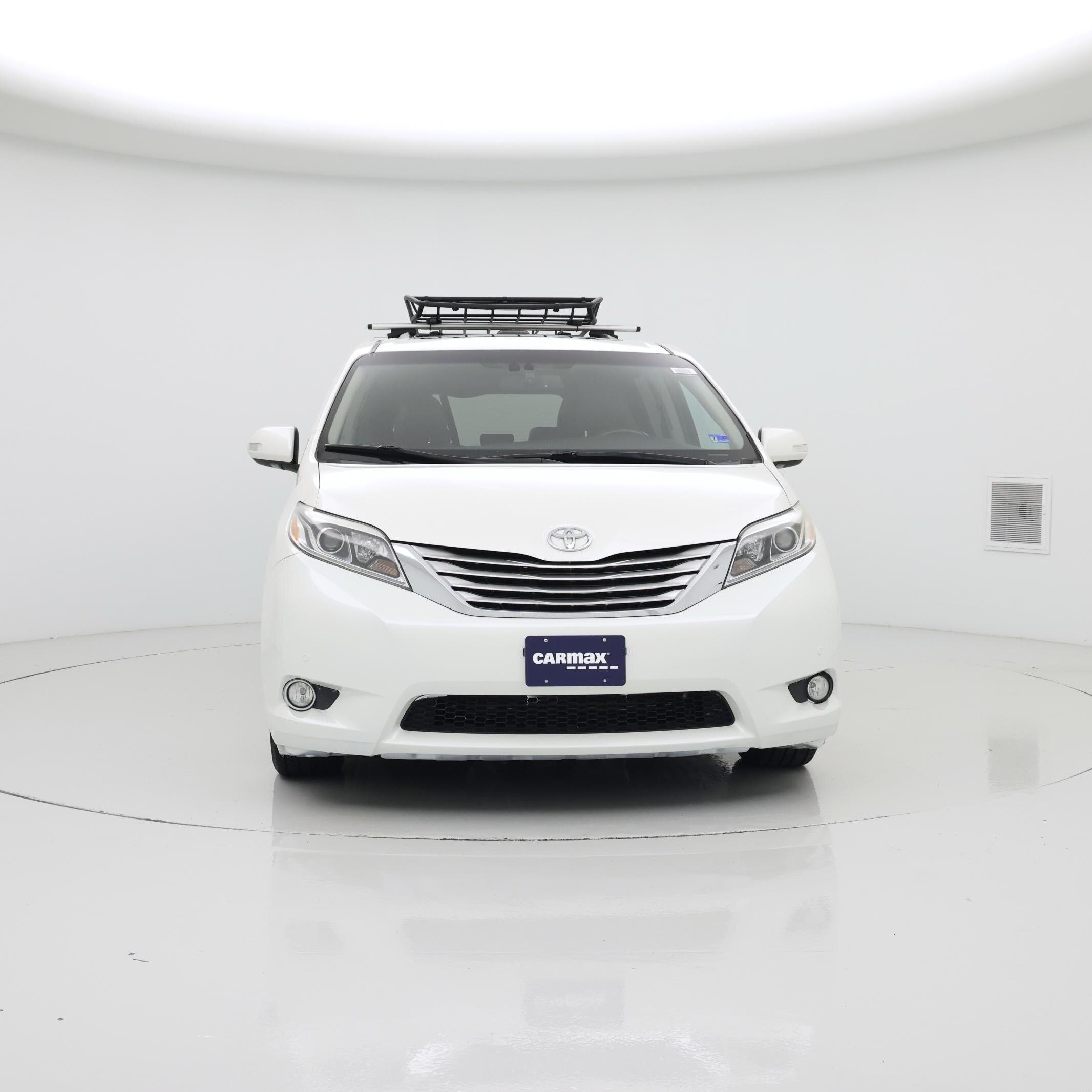 Thumbnail: 2017 Toyota Sienna - 5