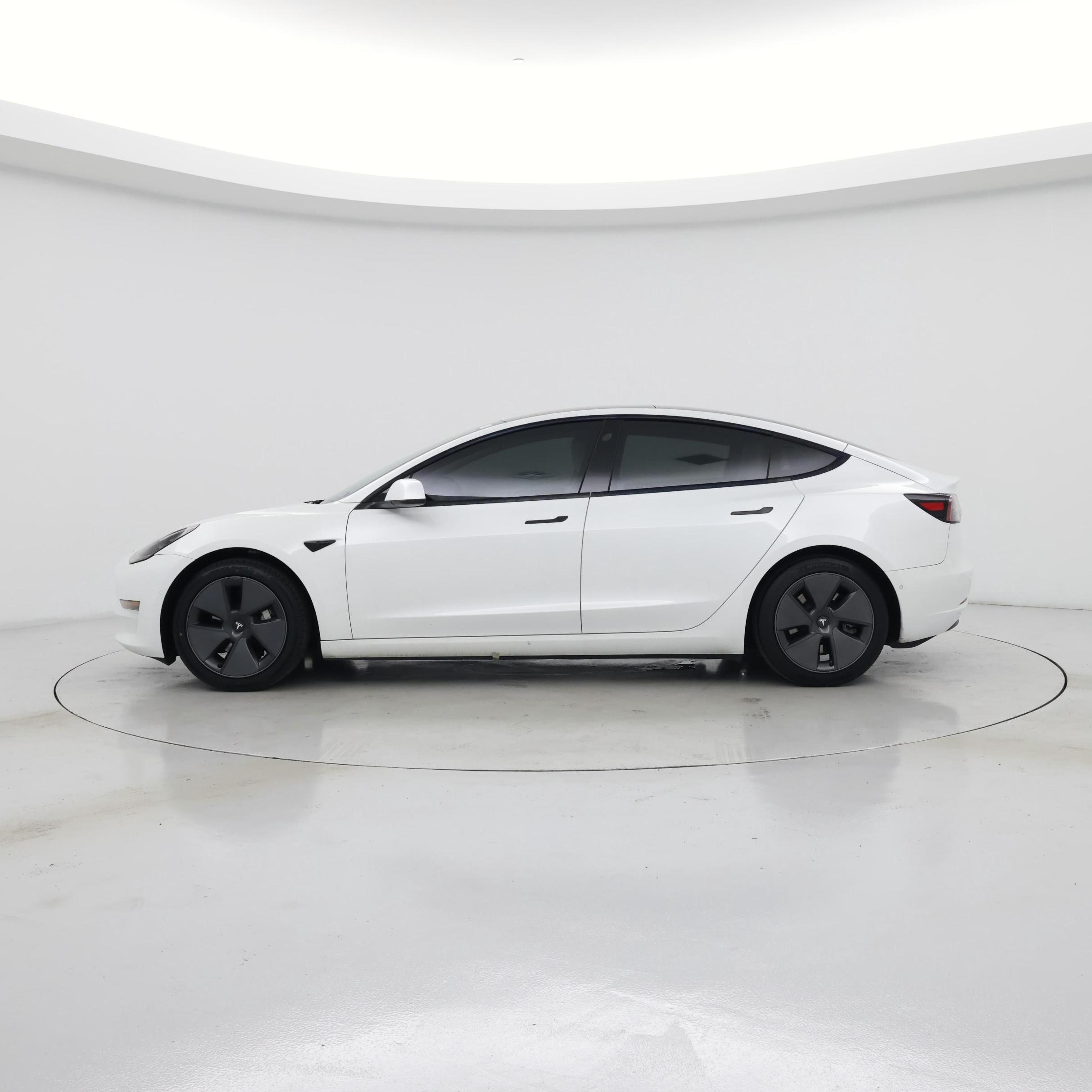 Thumbnail: 2021 Tesla Model 3 - 3
