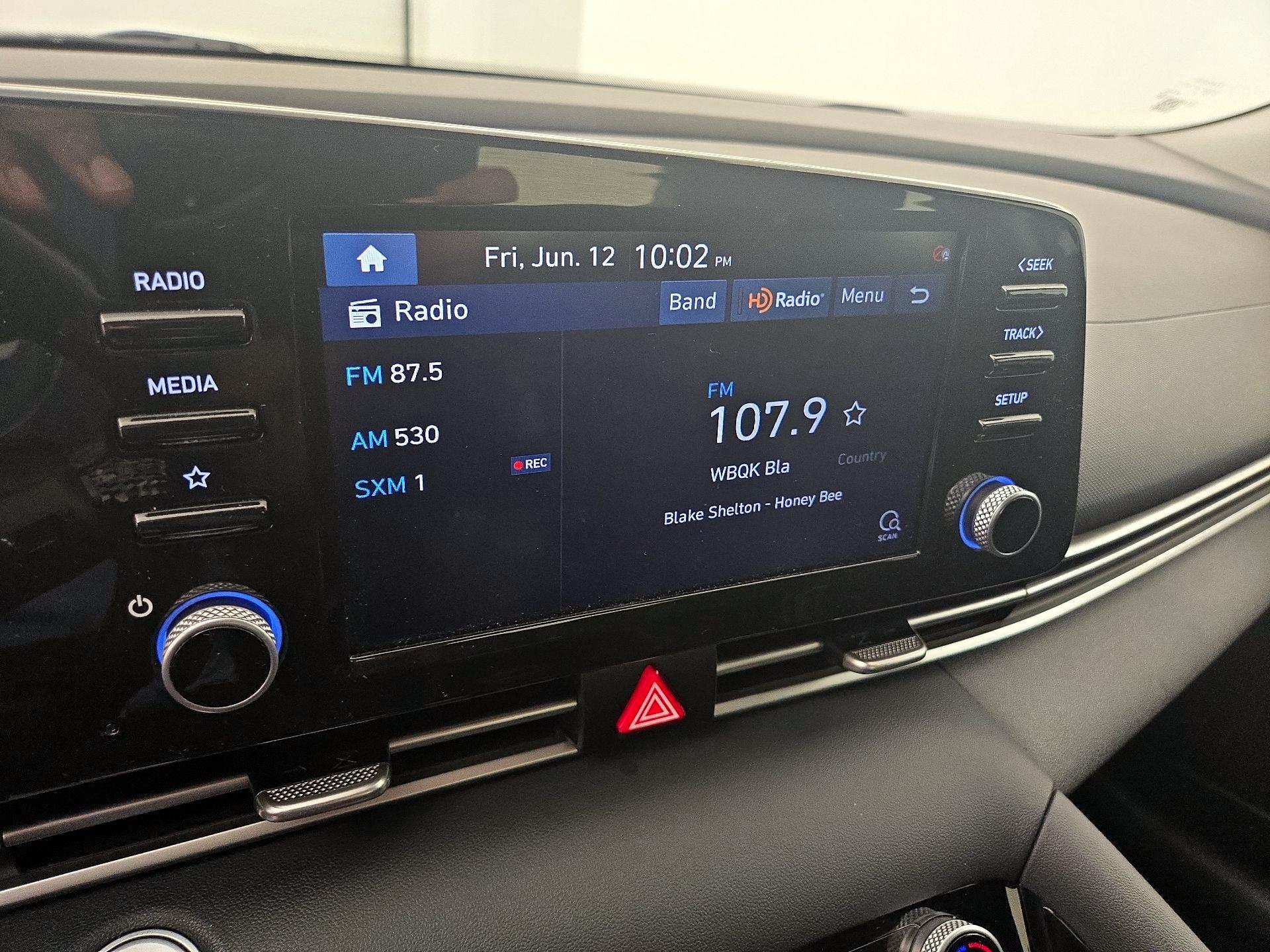 Thumbnail: 2022 Hyundai Elantra - 15