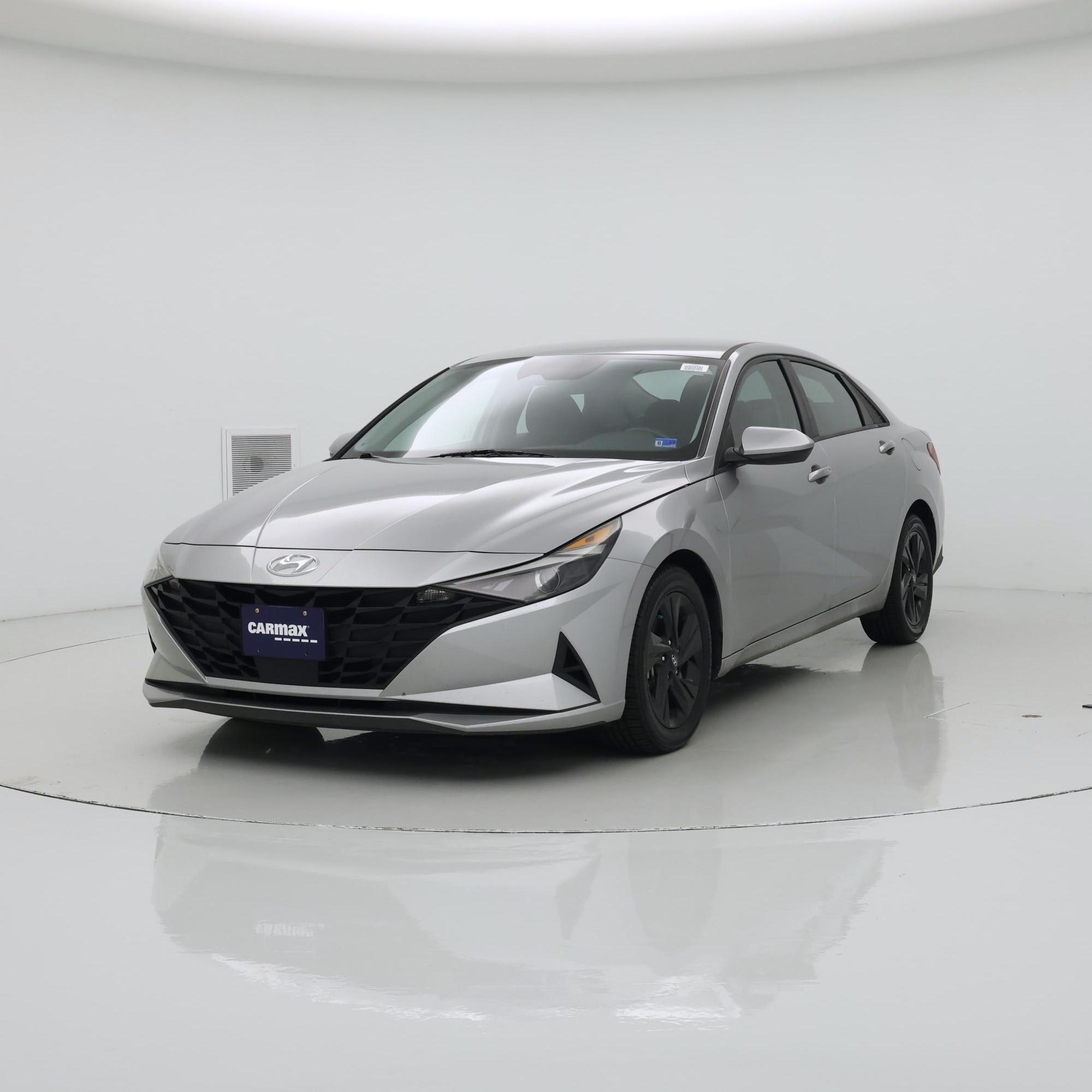 Thumbnail: 2022 Hyundai Elantra - 4