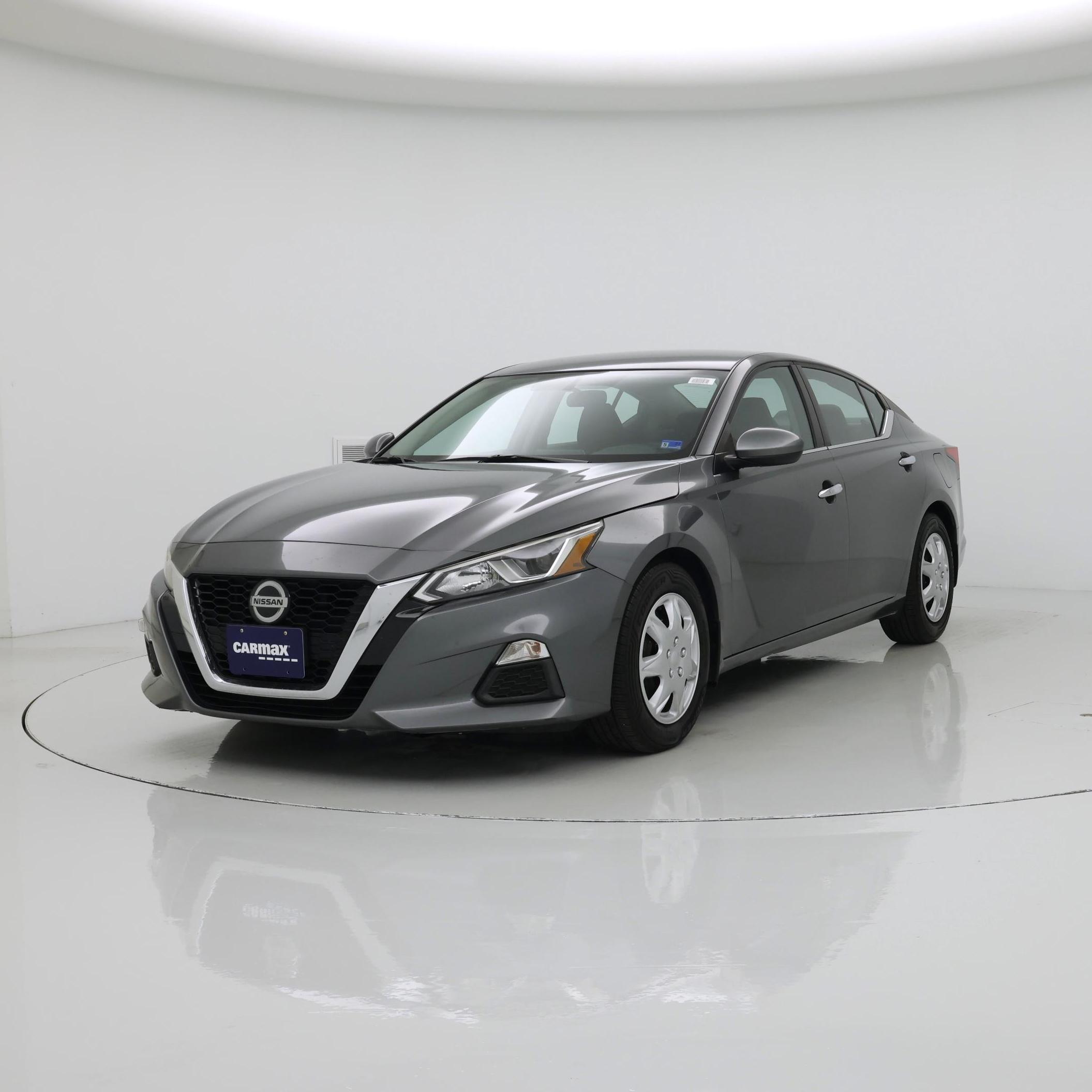 Thumbnail: 2020 Nissan Altima - 4