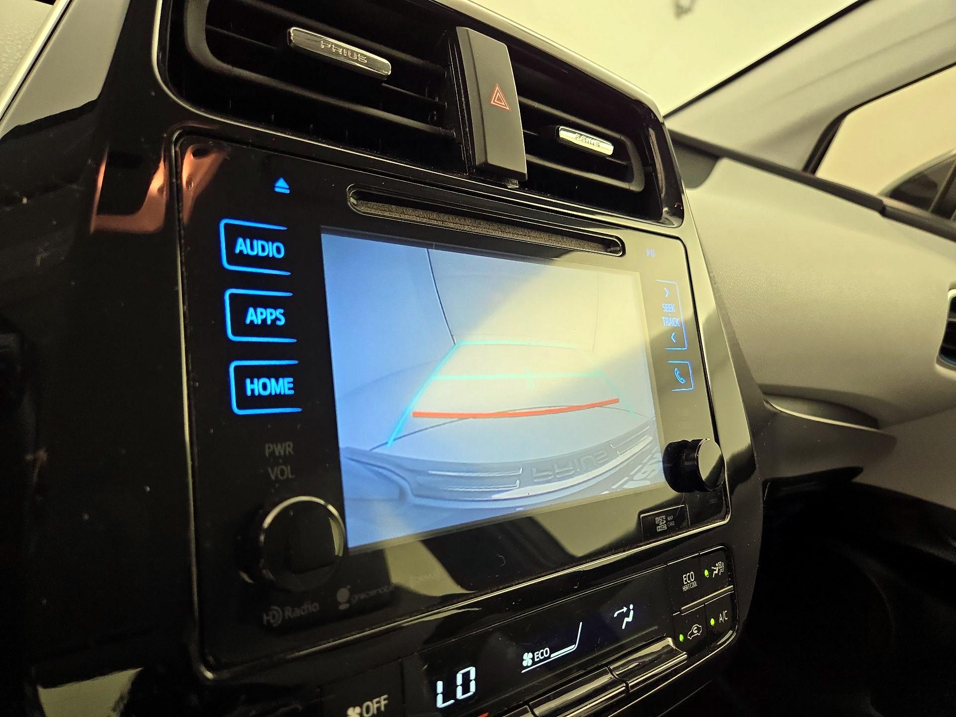 Thumbnail: 2016 Toyota Prius - 14