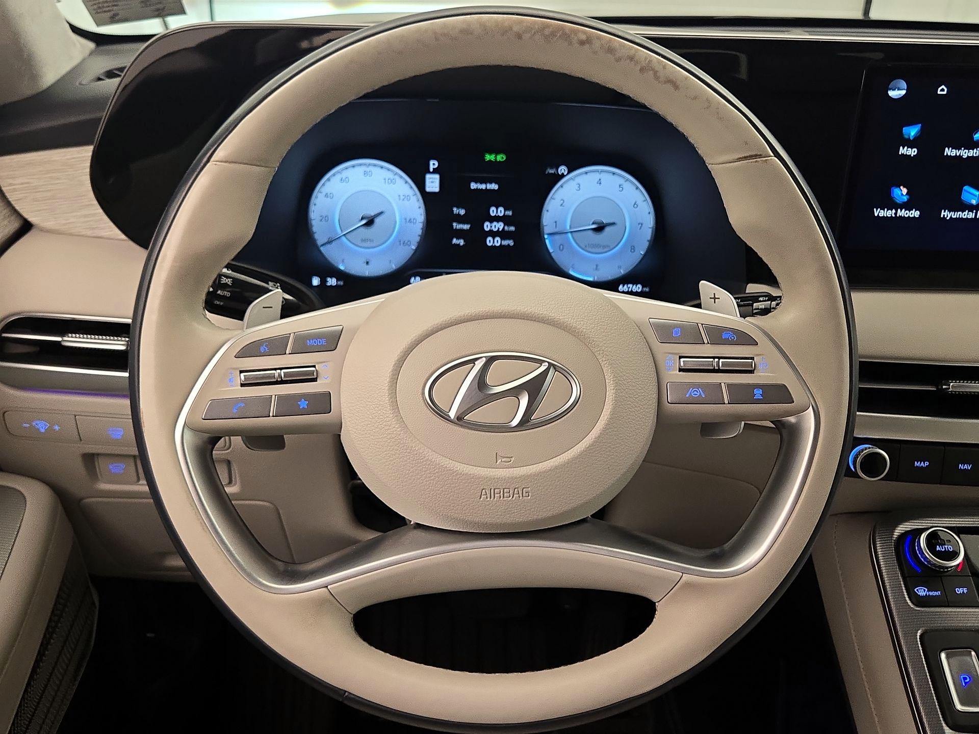 Thumbnail: 2023 Hyundai Palisade - 10