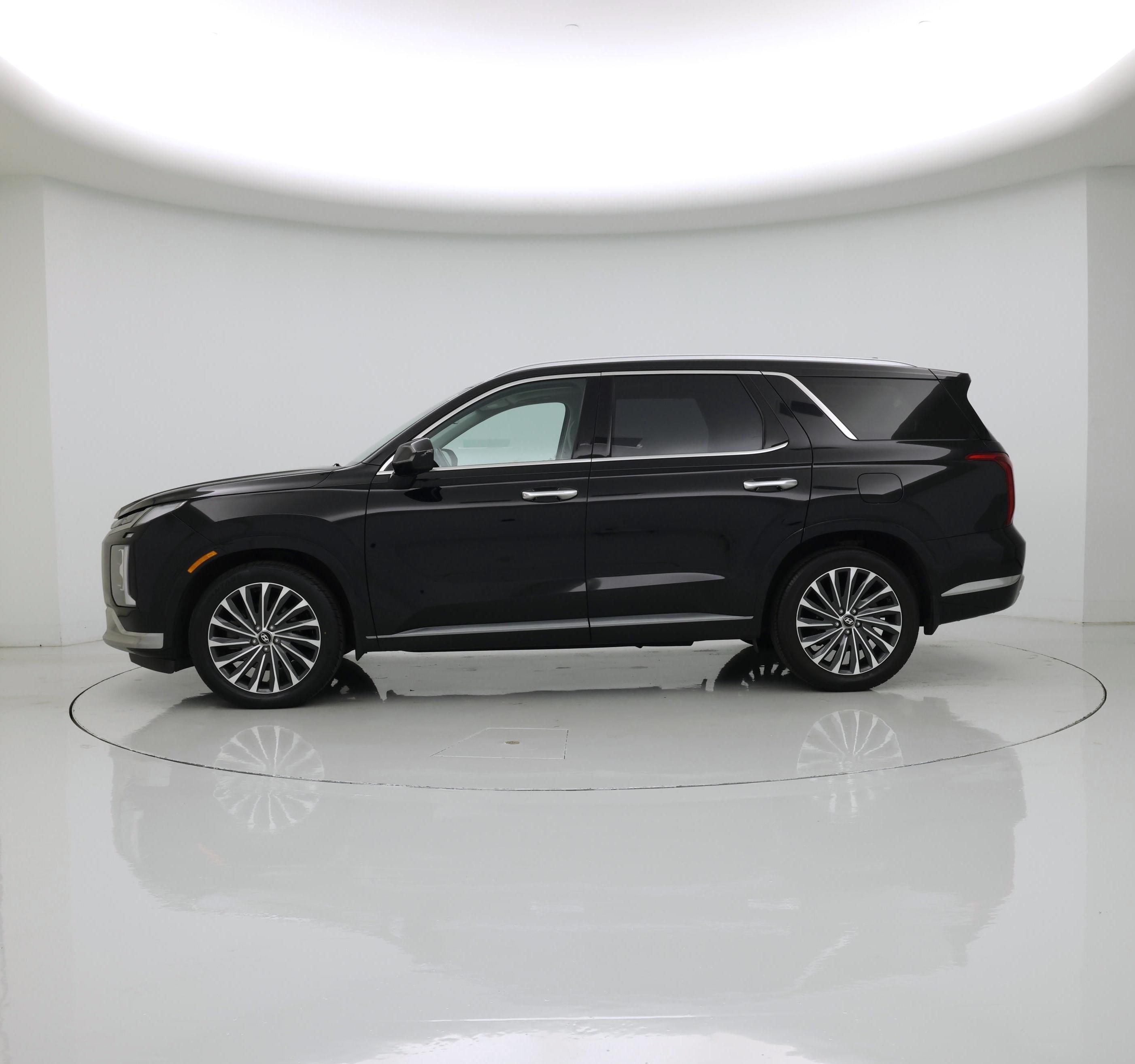 Thumbnail: 2023 Hyundai Palisade - 3