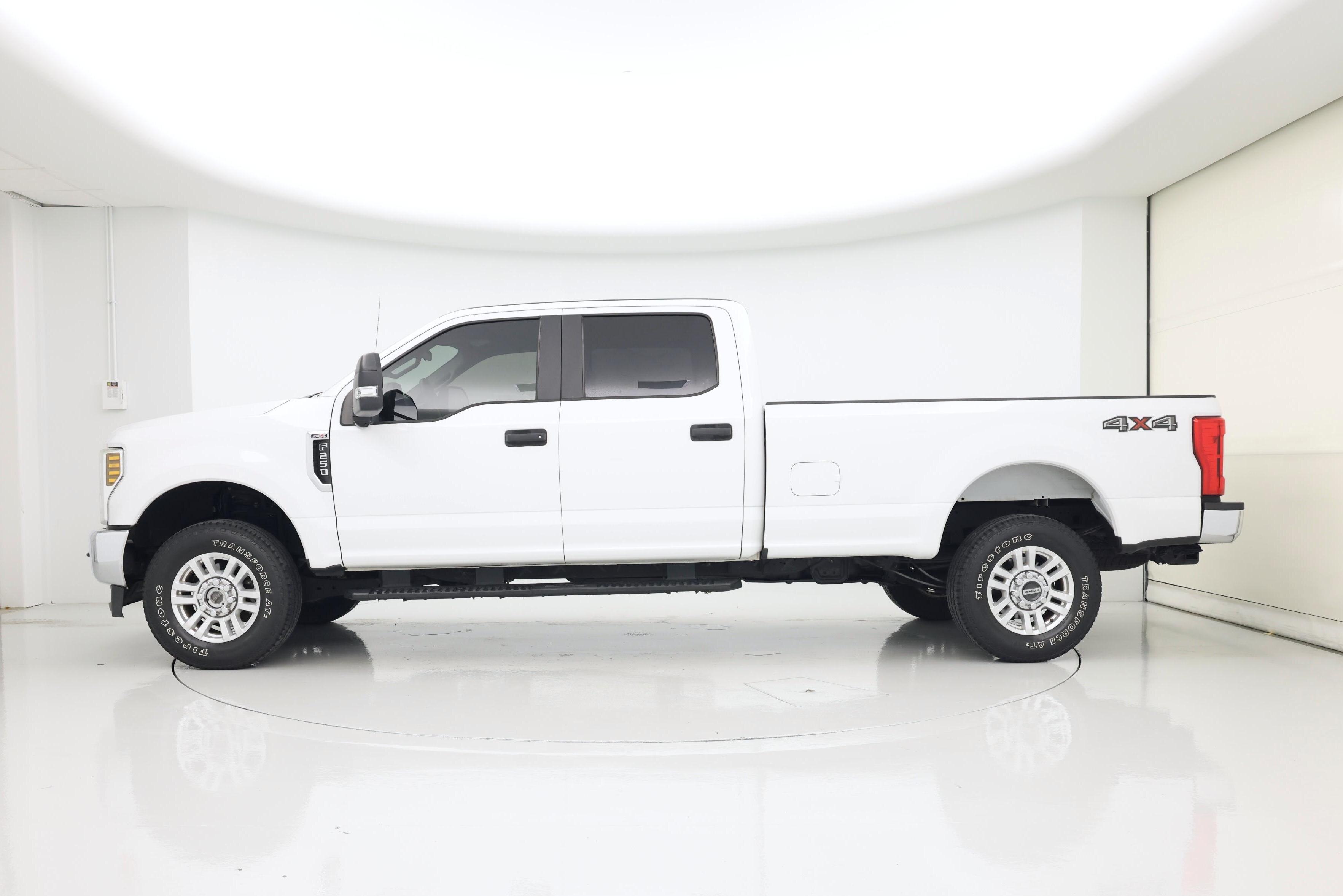 Thumbnail: 2019 Ford F-250 - 3