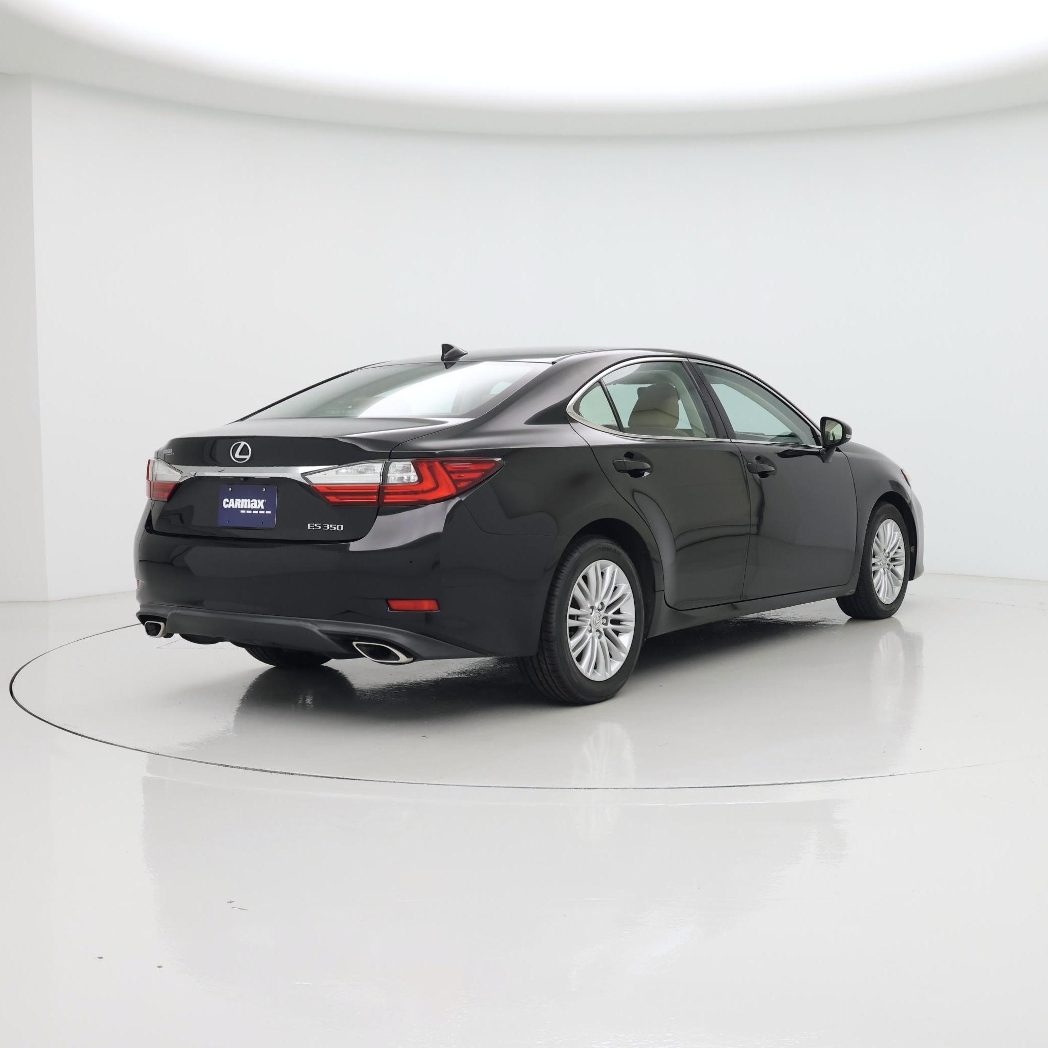 Thumbnail: 2016 Lexus ES - 8