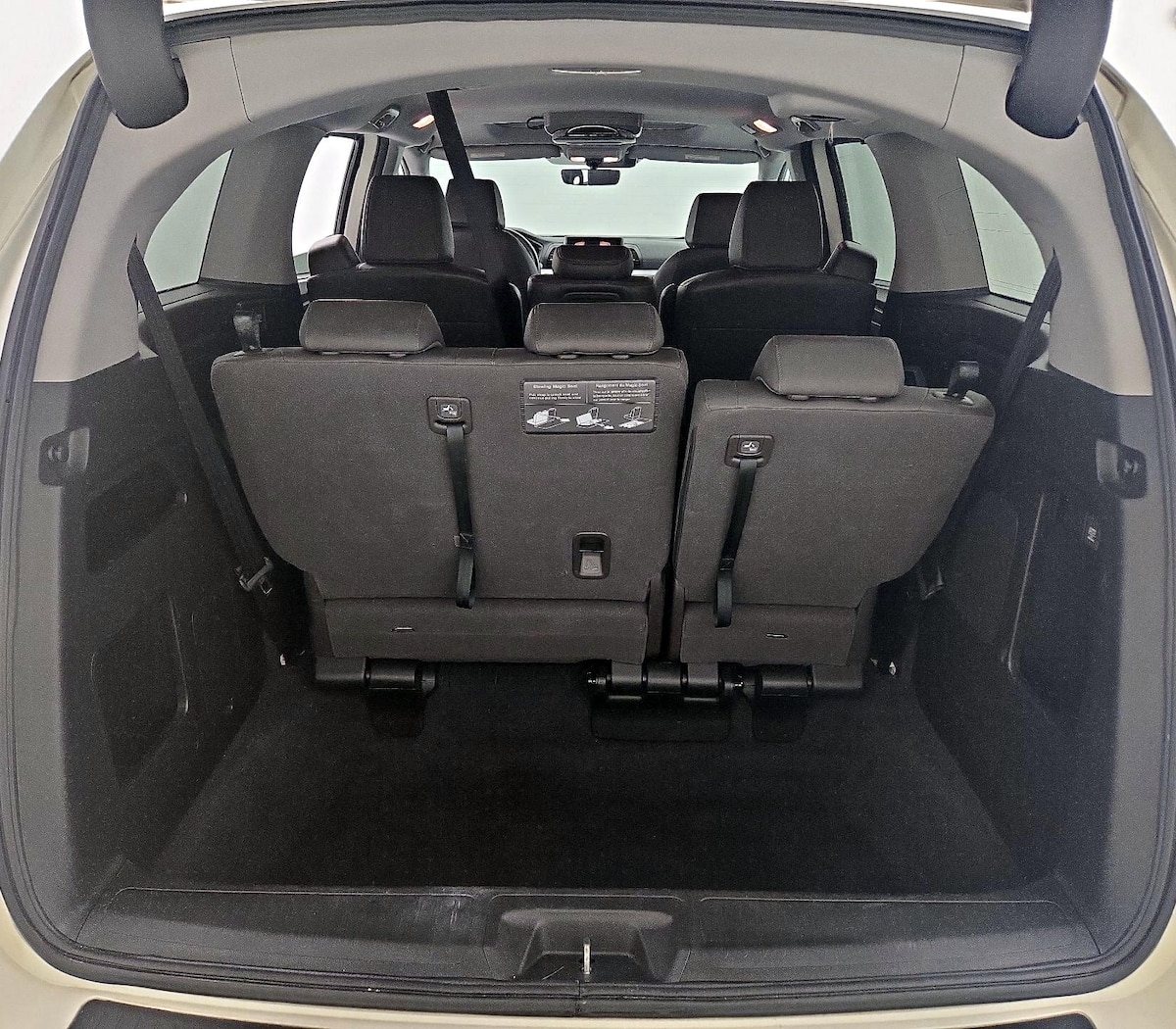Trunk/Cargo (Seats Up)
