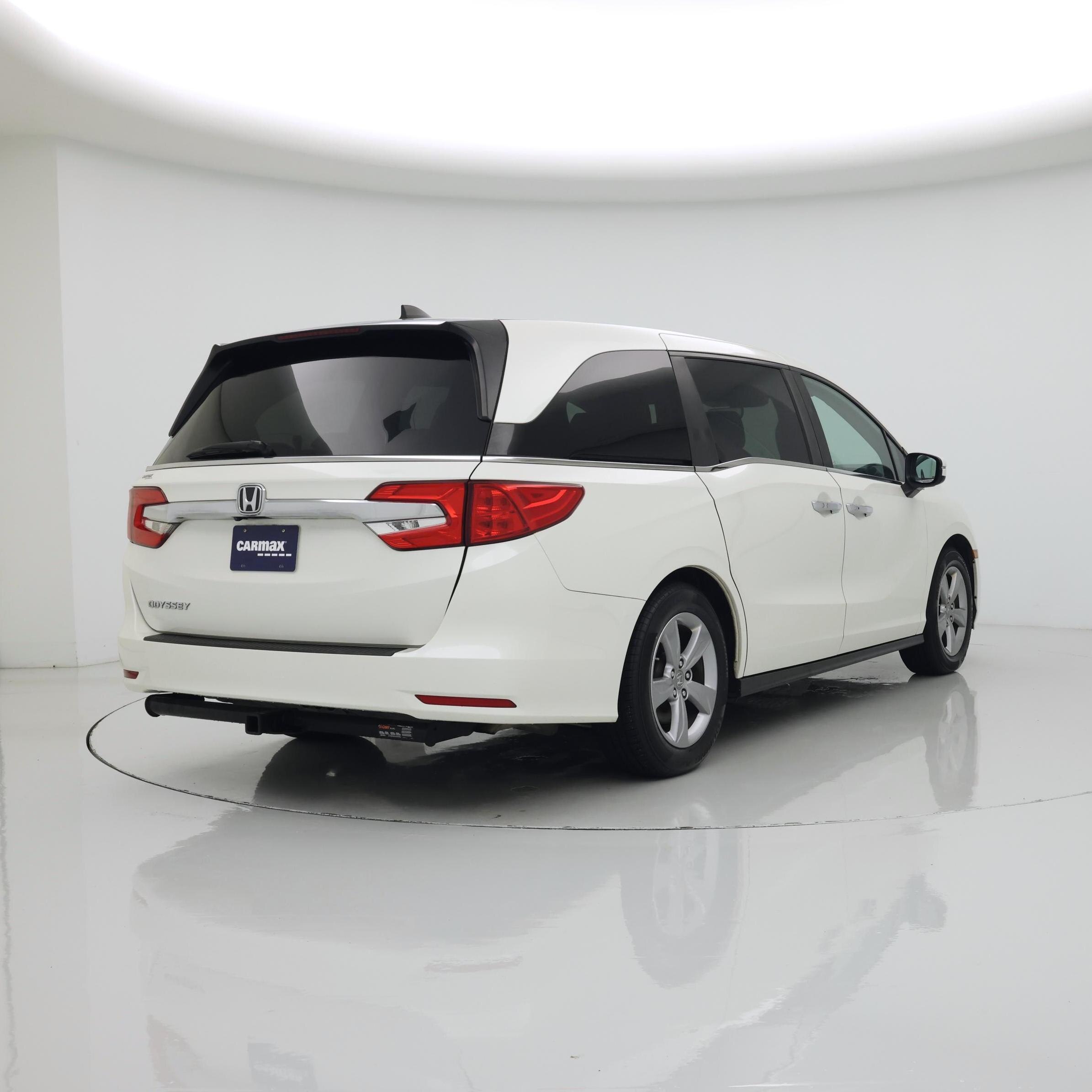 Thumbnail: 2019 Honda Odyssey - 8