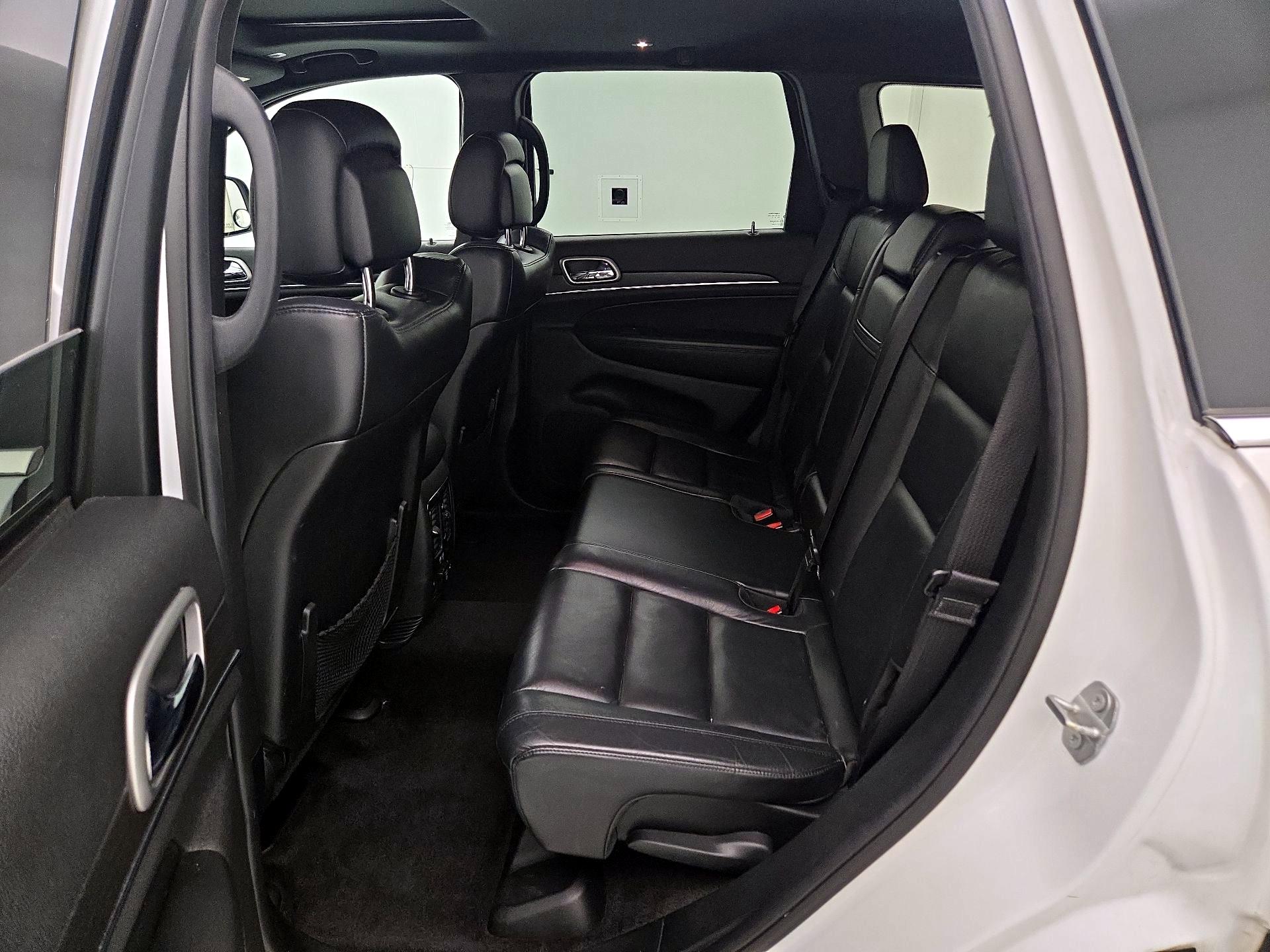 Thumbnail: 2018 Jeep Grand Cherokee - 20