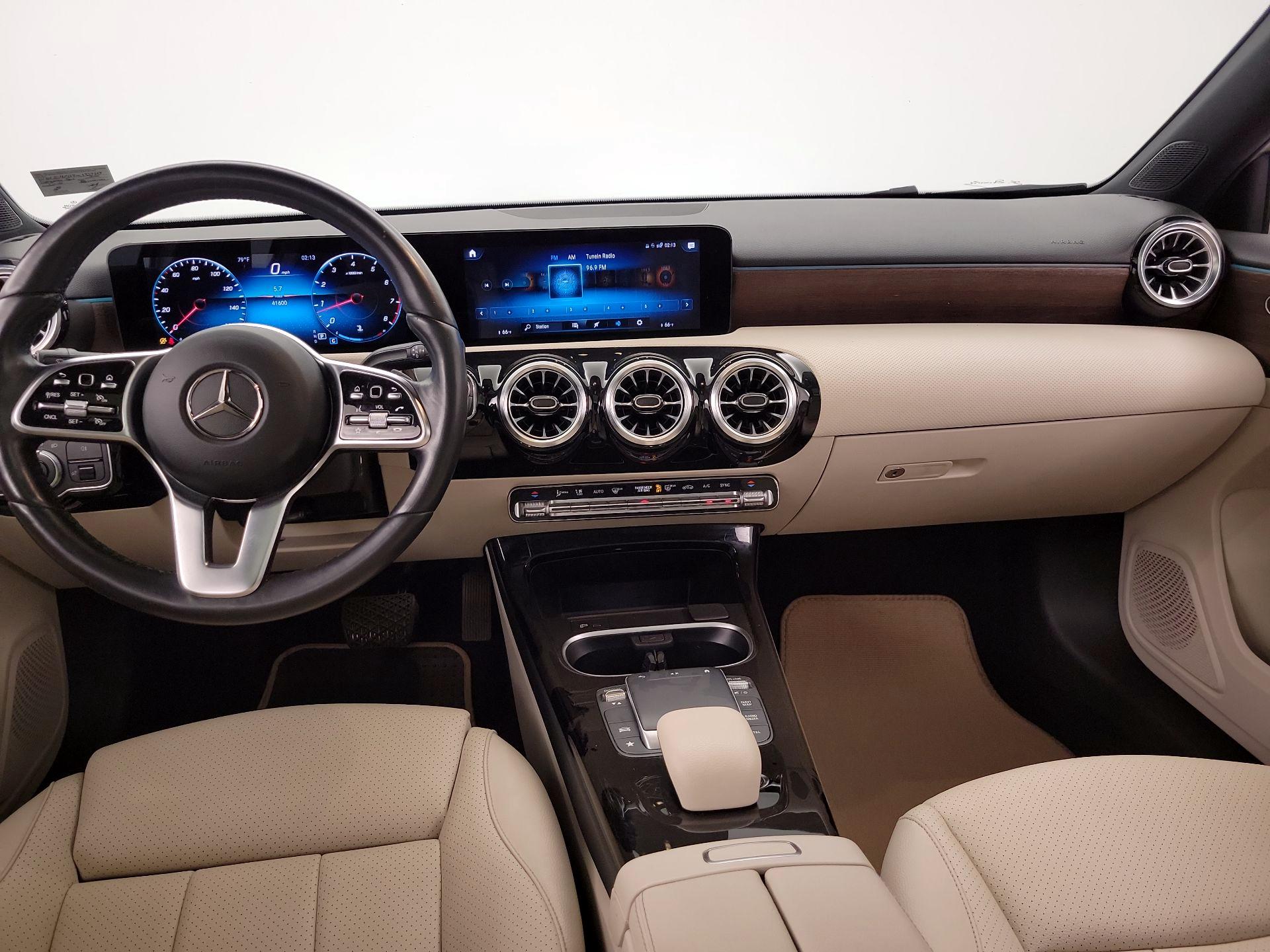Thumbnail: 2022 Mercedes-Benz A-Class - 9