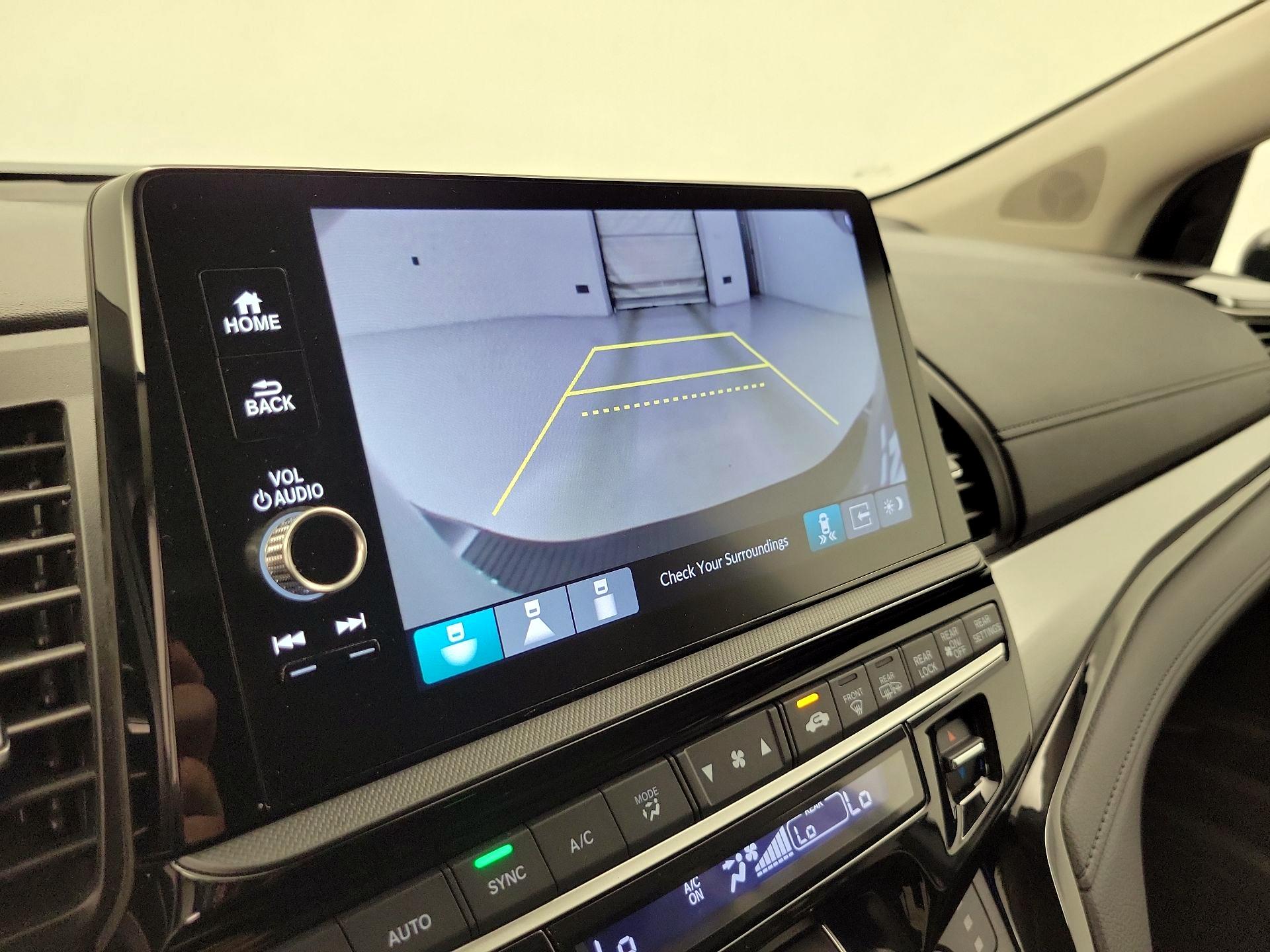 Thumbnail: 2025 Honda Odyssey - 14