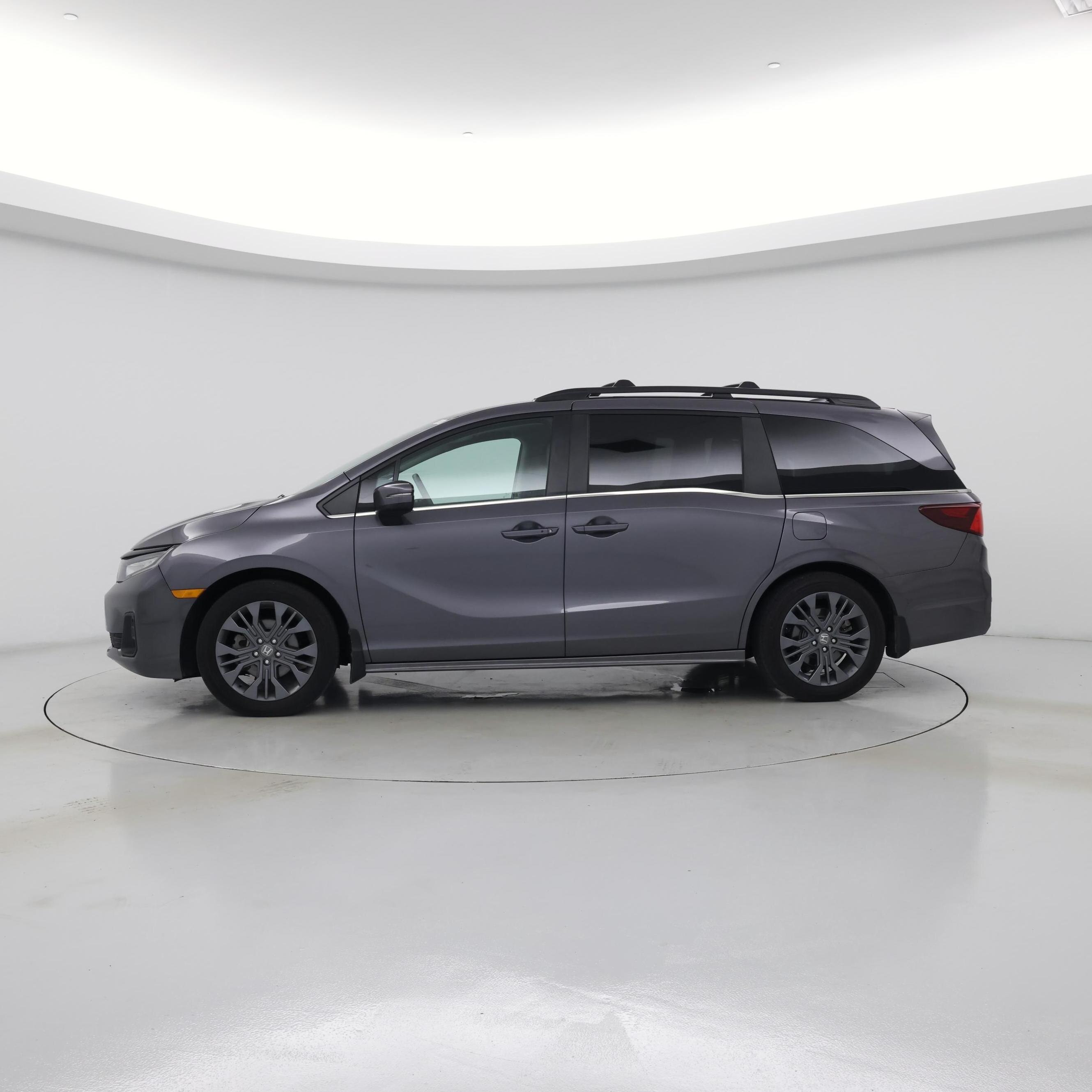 Thumbnail: 2025 Honda Odyssey - 3