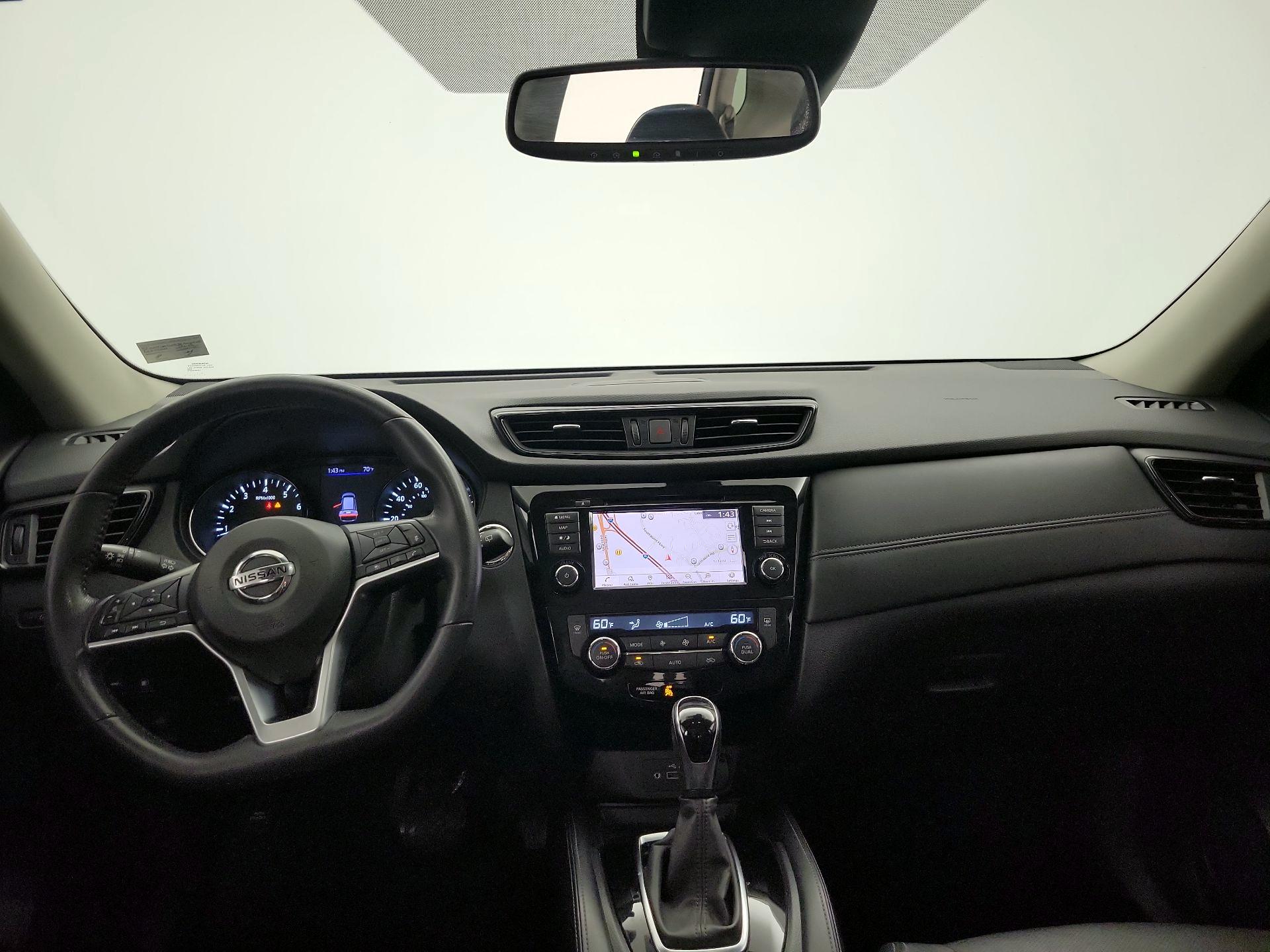 Thumbnail: 2018 Nissan Rogue - 9