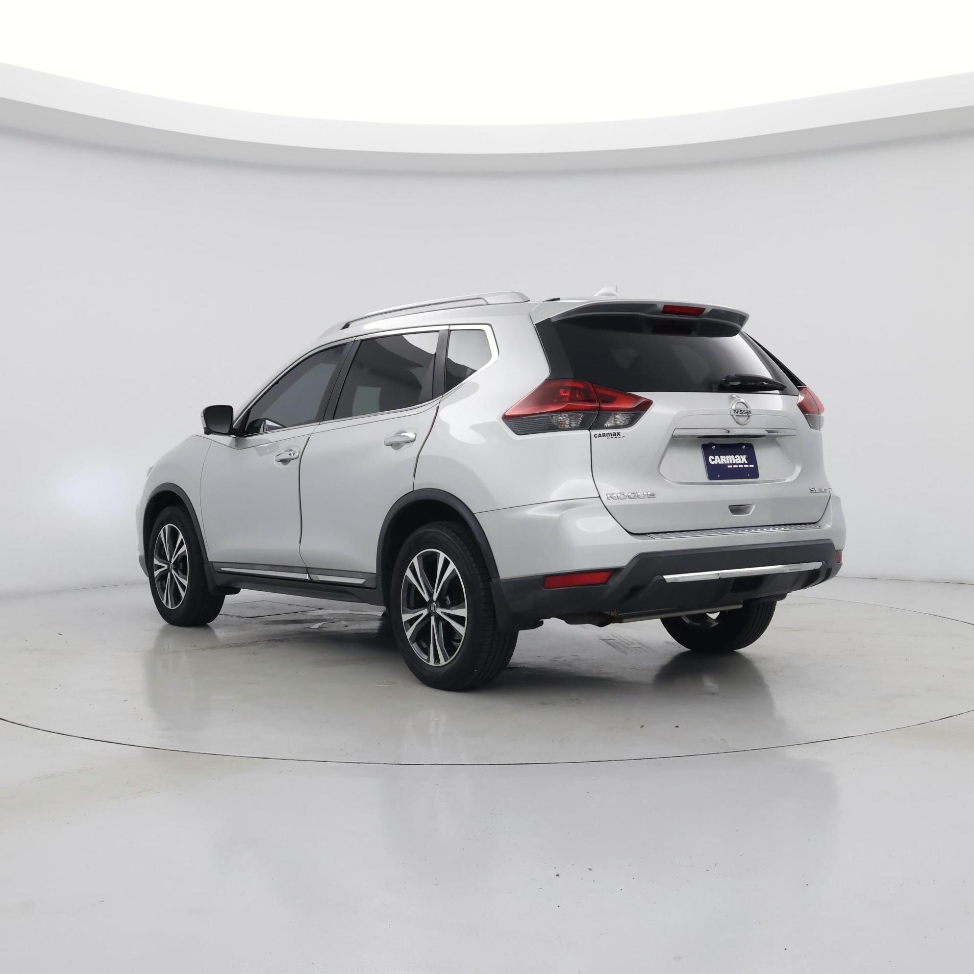 Thumbnail: 2018 Nissan Rogue - 2