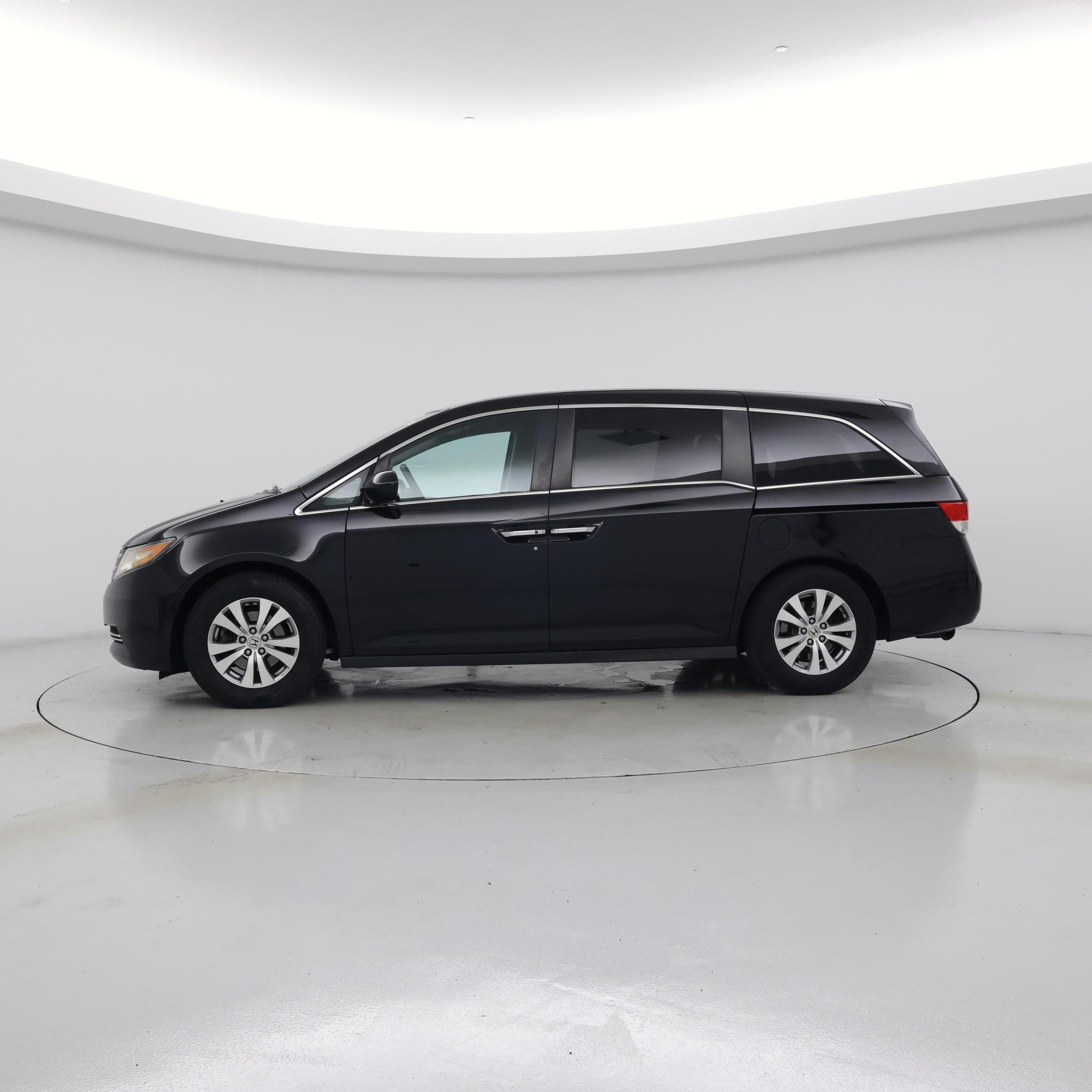 Thumbnail: 2016 Honda Odyssey - 3