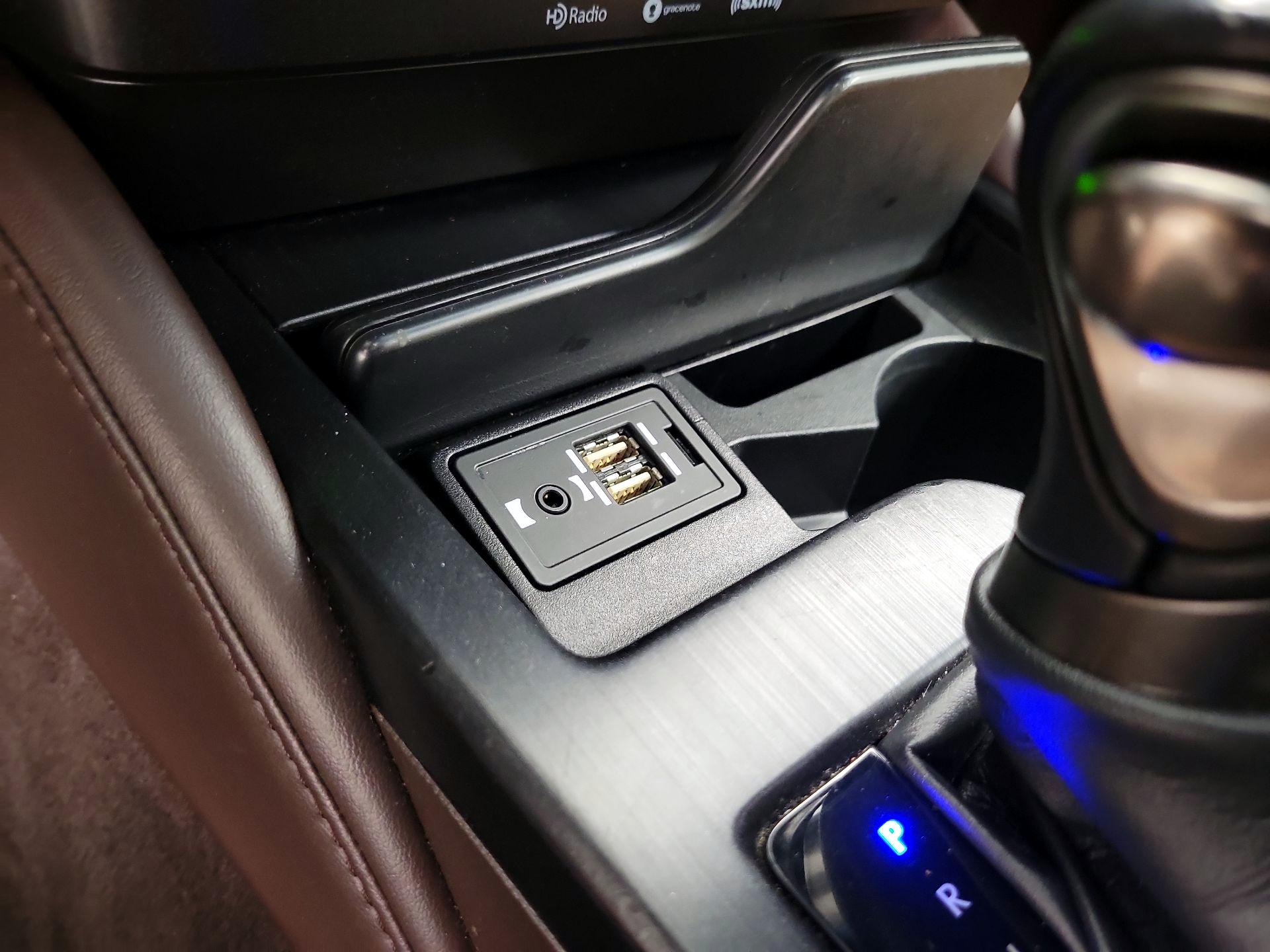 Thumbnail: 2019 Lexus ES - 19