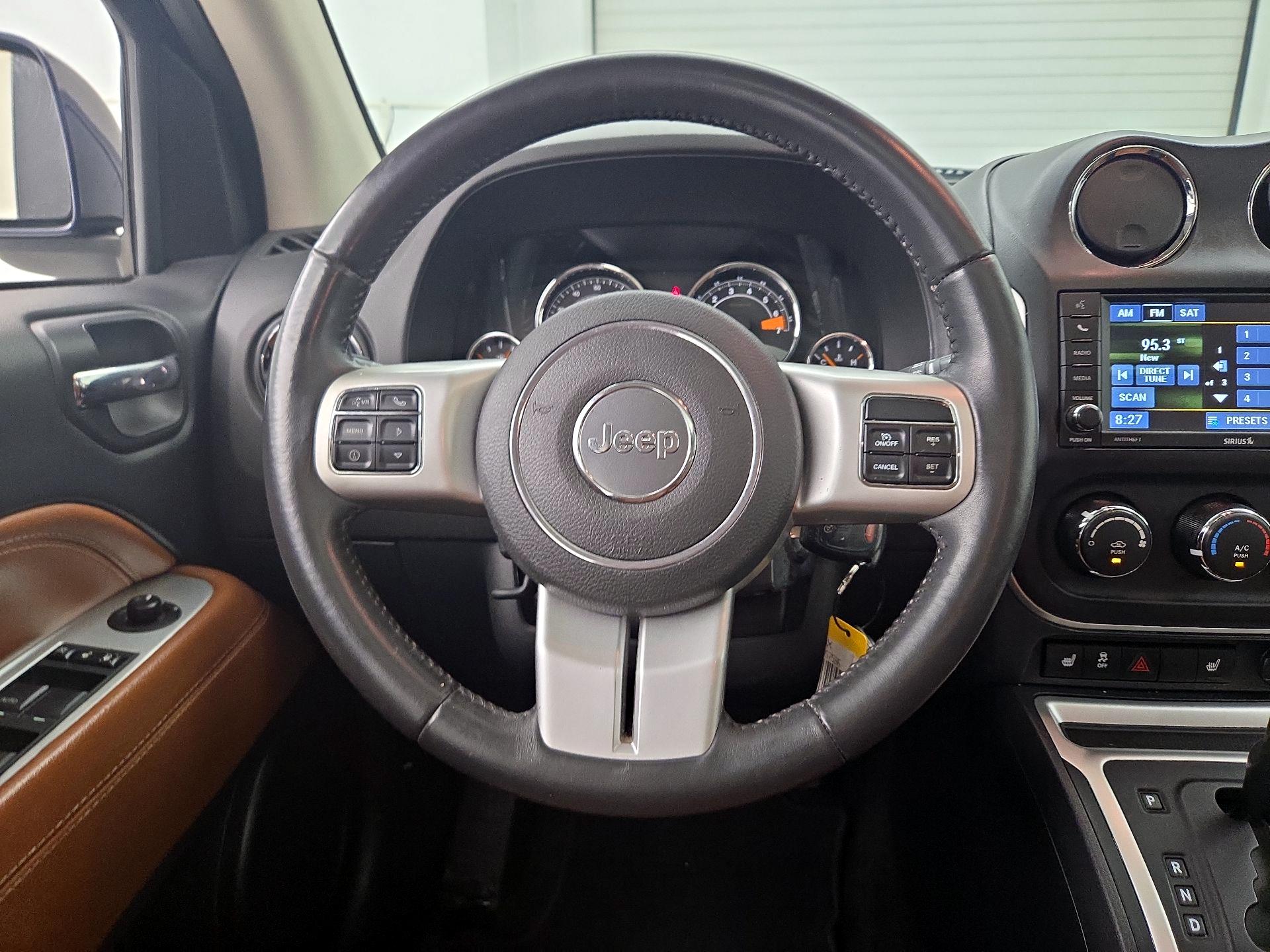 Thumbnail: 2016 Jeep Compass - 10