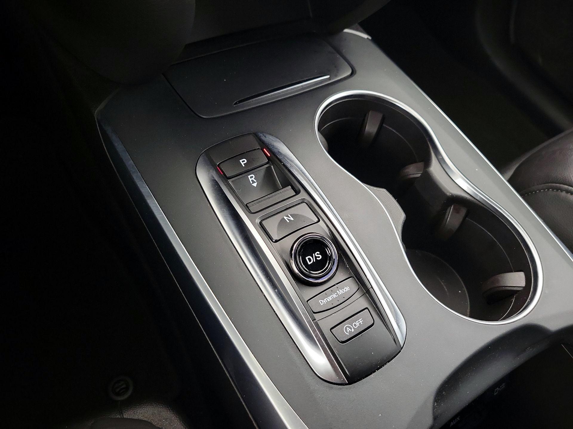 Thumbnail: 2020 Acura MDX - 17