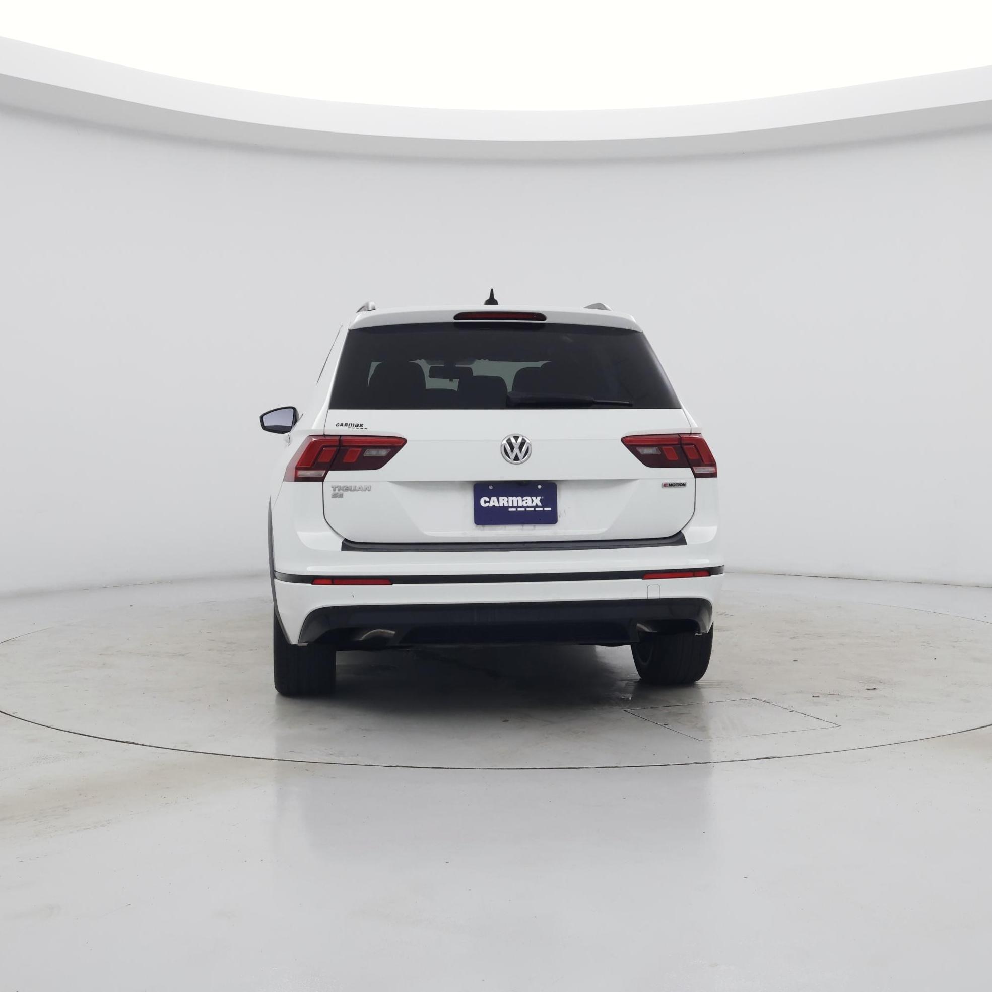 Thumbnail: 2020 Volkswagen Tiguan - 6