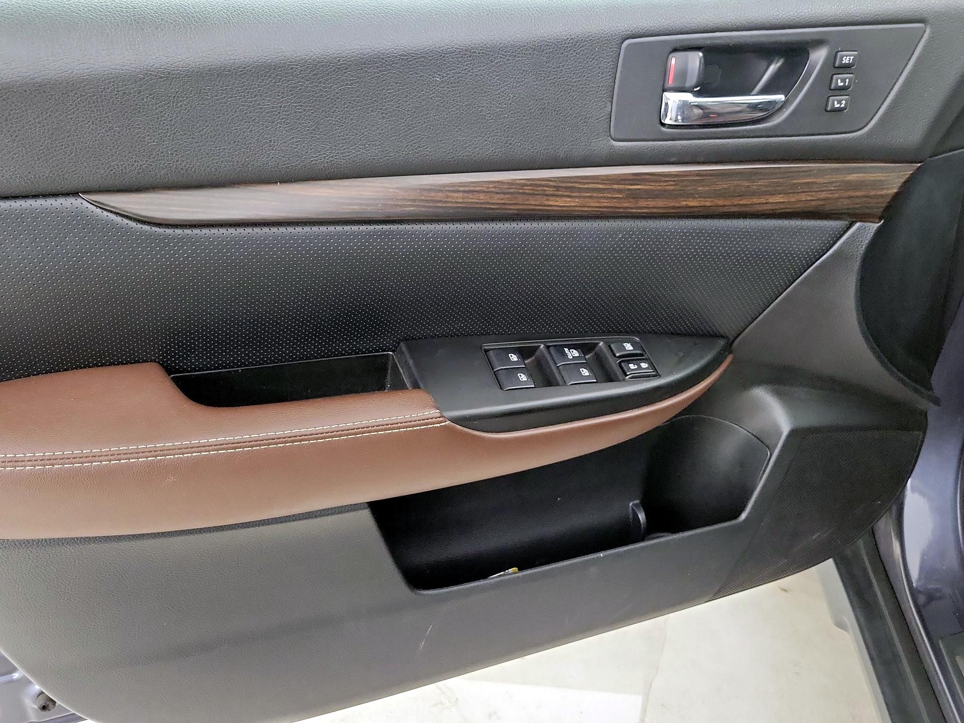 Thumbnail: 2014 Subaru Outback - 12