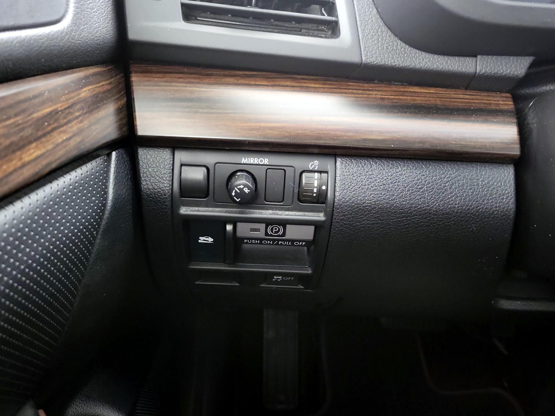 Thumbnail: 2014 Subaru Outback - 13