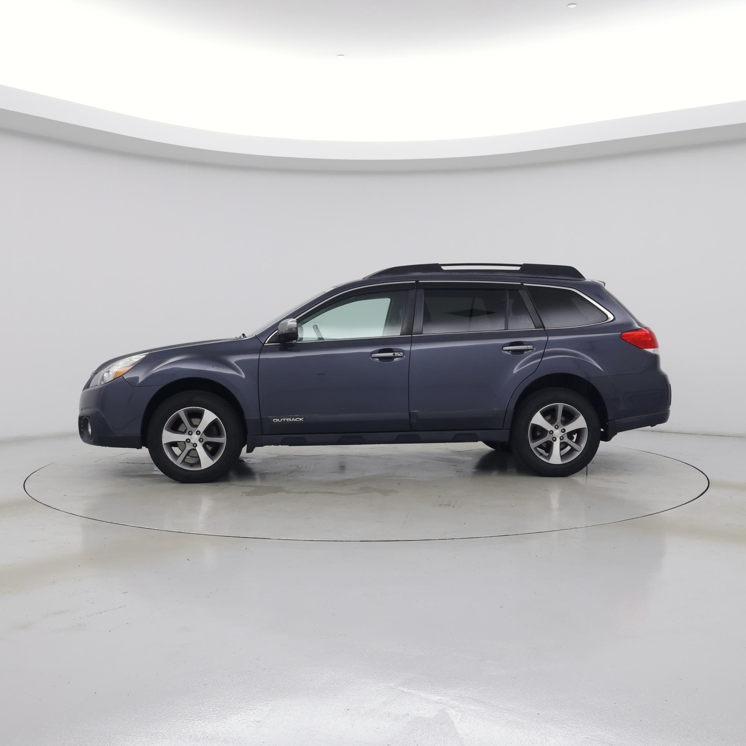 Thumbnail: 2014 Subaru Outback - 3