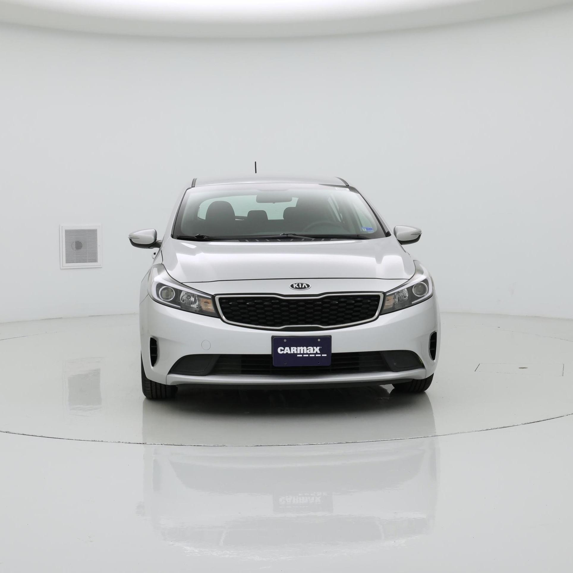 Thumbnail: 2018 Kia Forte - 5